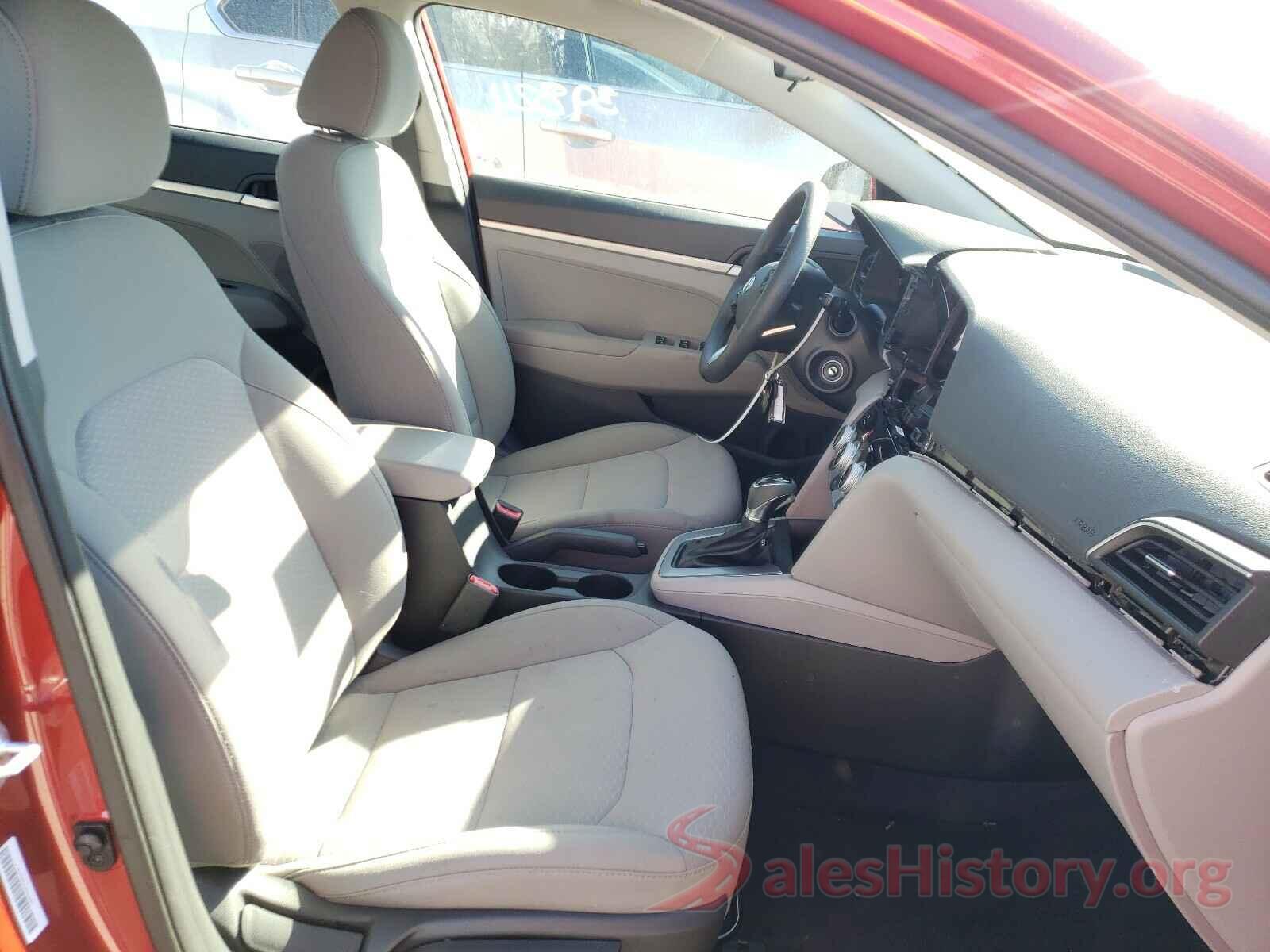 5NPD74LF5KH454741 2019 HYUNDAI ELANTRA