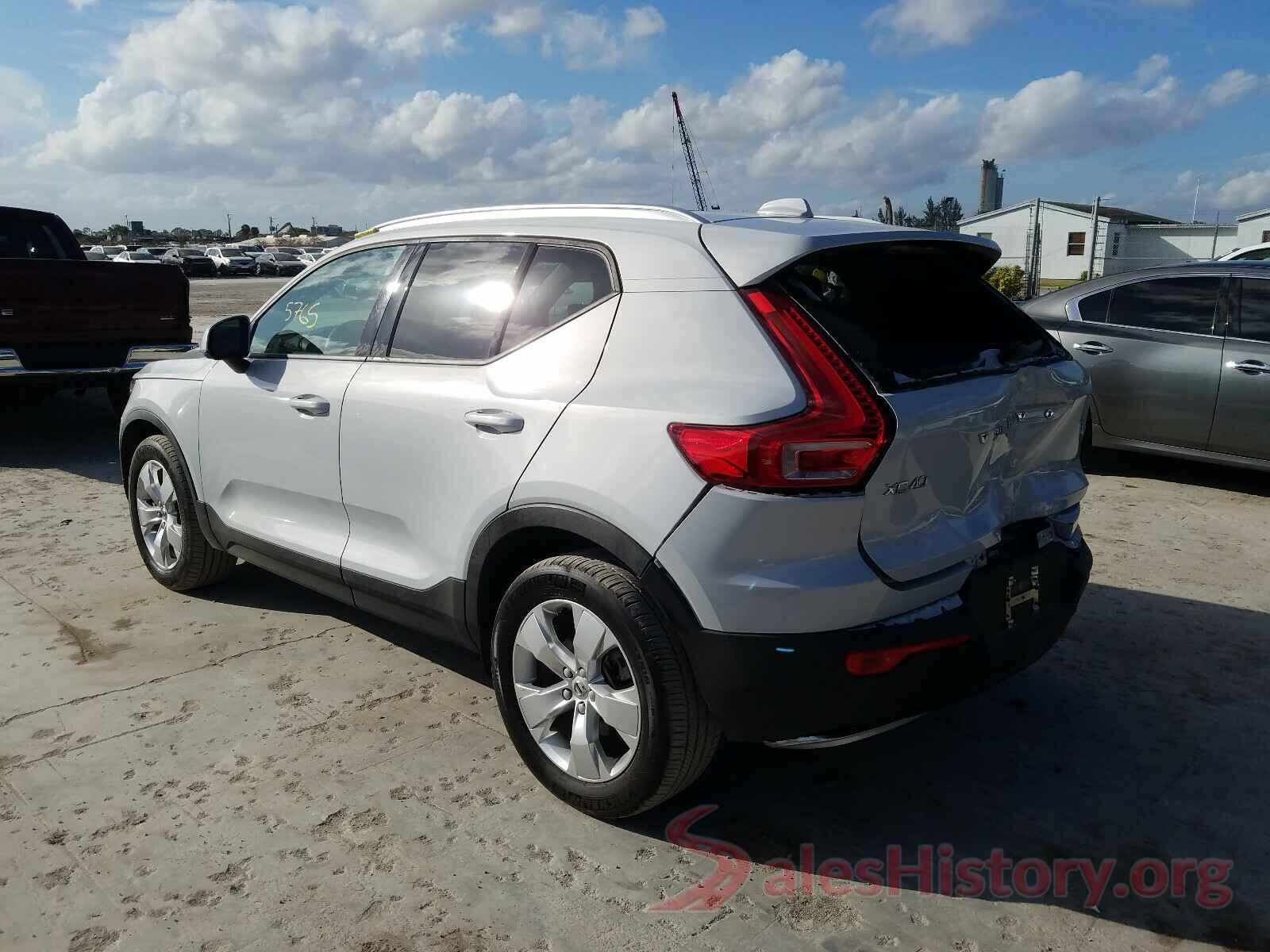 YV4AC2HK0L2205742 2020 VOLVO XC40