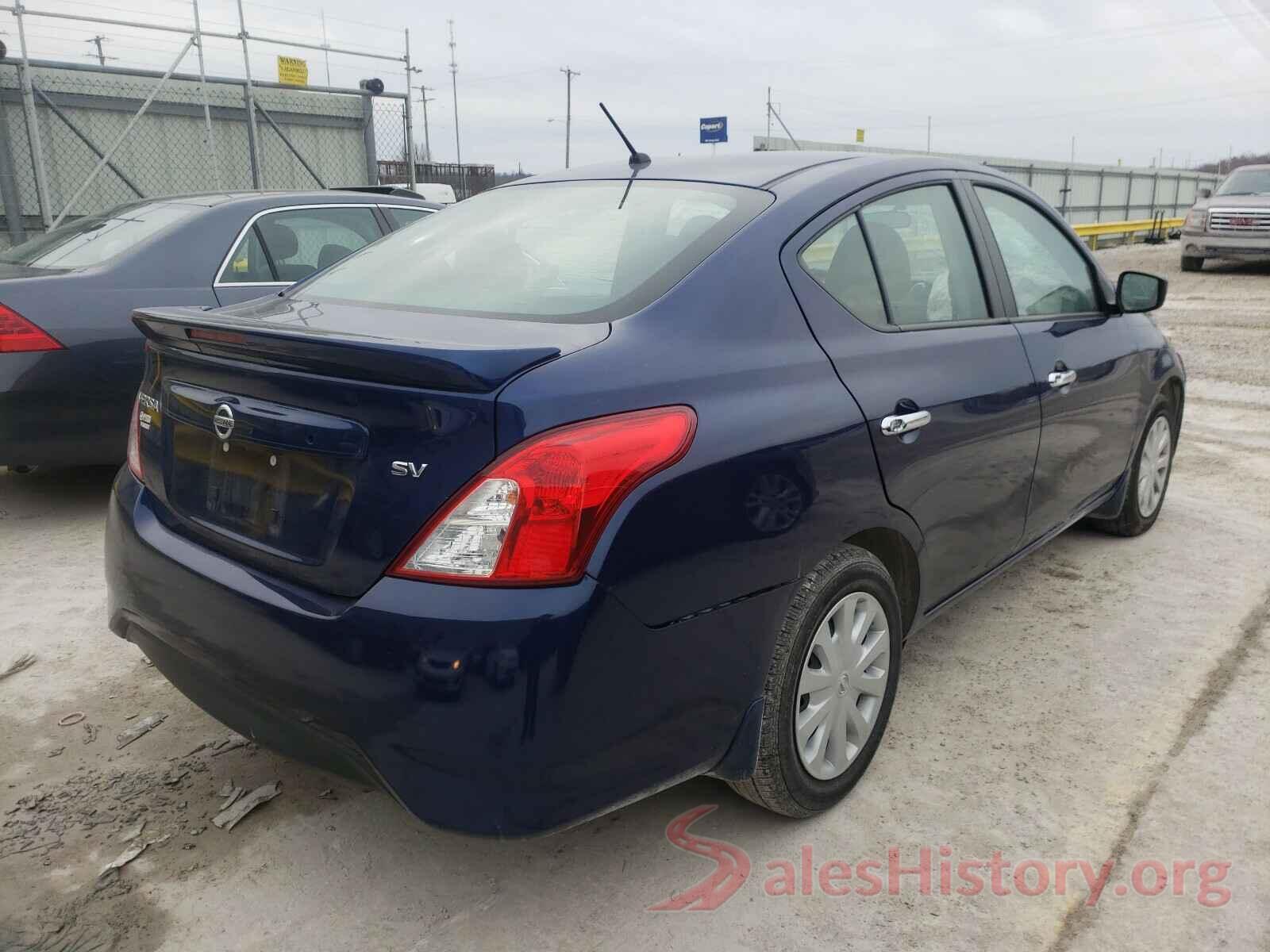 3N1CN7AP8JL832261 2018 NISSAN VERSA