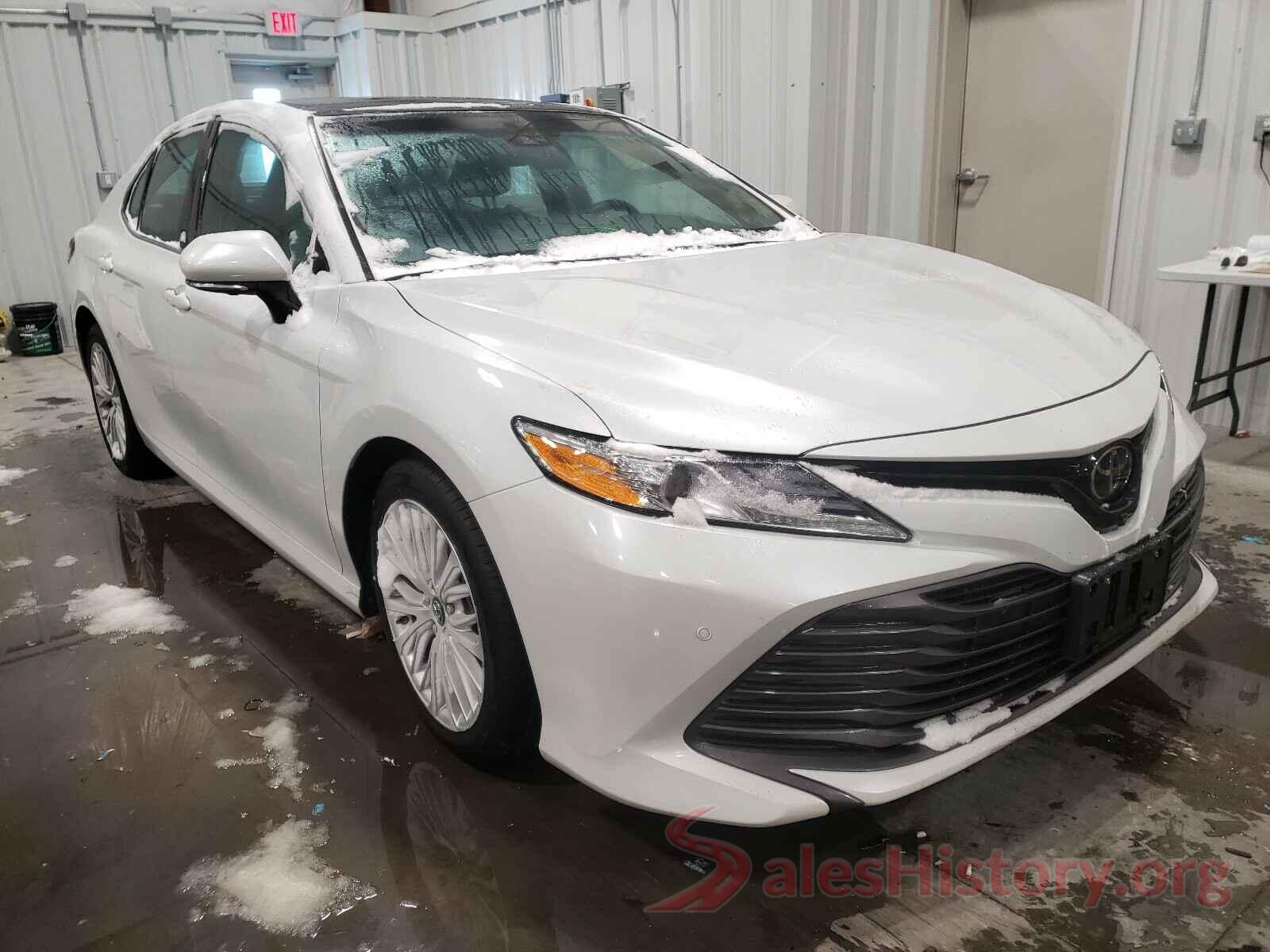 4T1BZ1HK7JU012324 2018 TOYOTA CAMRY