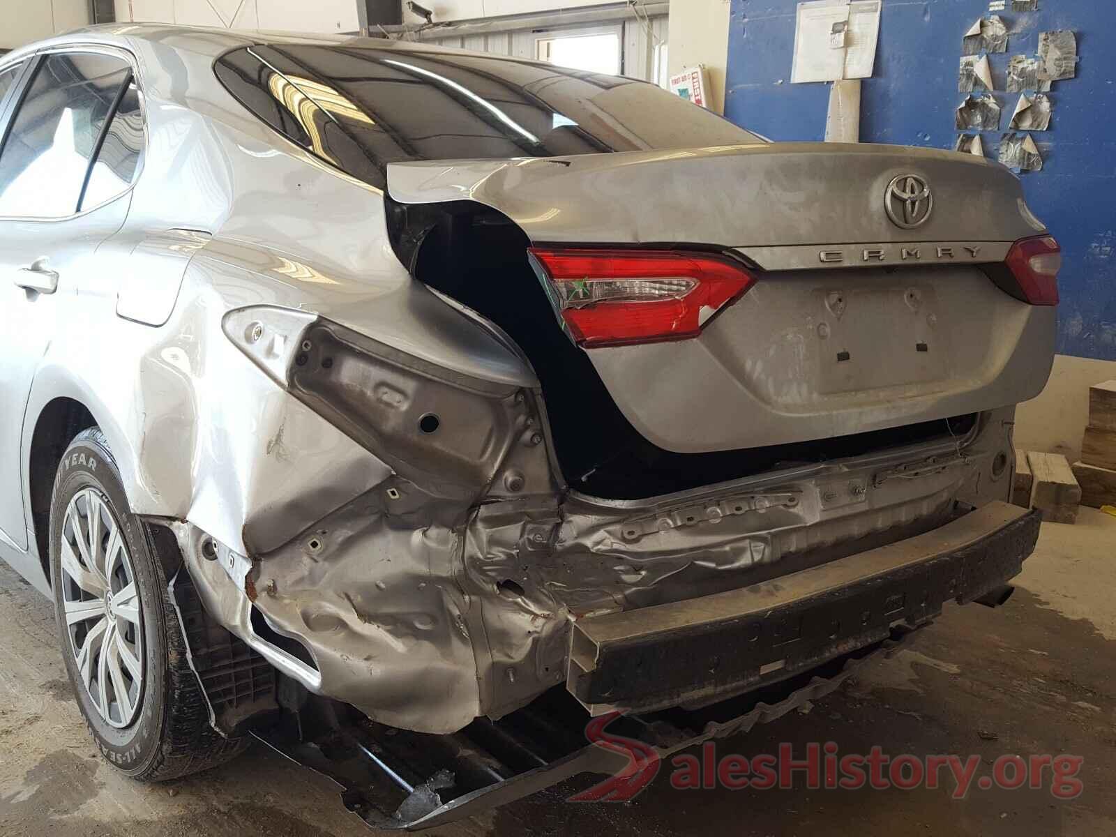 4T1B11HK7JU609836 2018 TOYOTA CAMRY