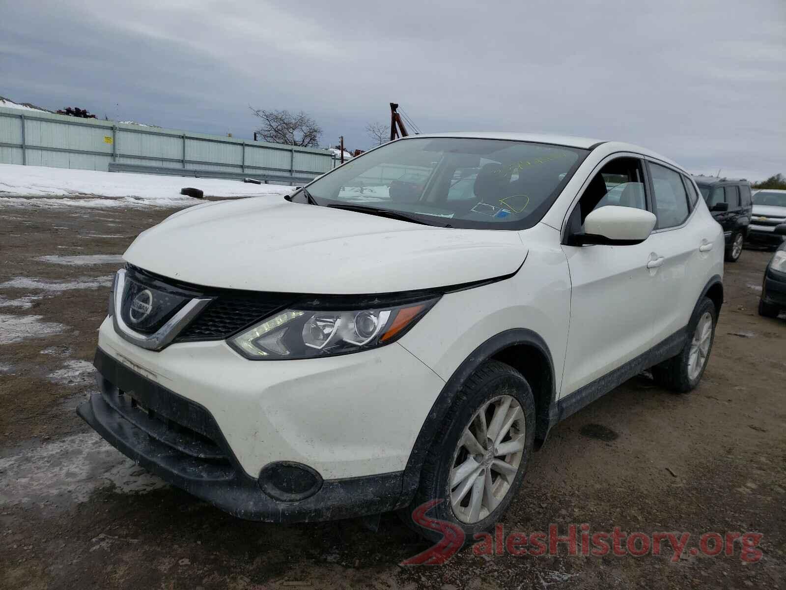 JN1BJ1CR6JW267473 2018 NISSAN ROGUE