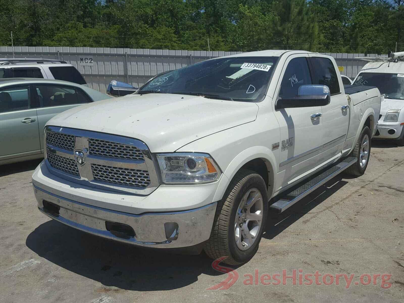 1C6RR7VT4HS773151 2017 RAM 1500