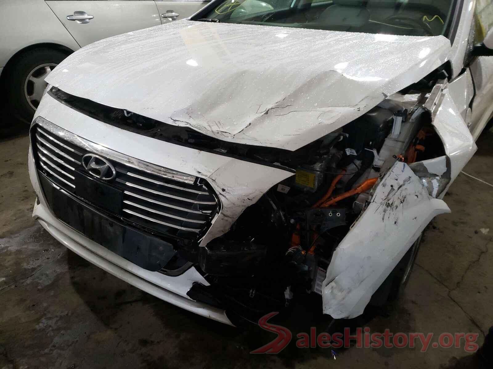 KMHE54L2XGA035611 2016 HYUNDAI SONATA