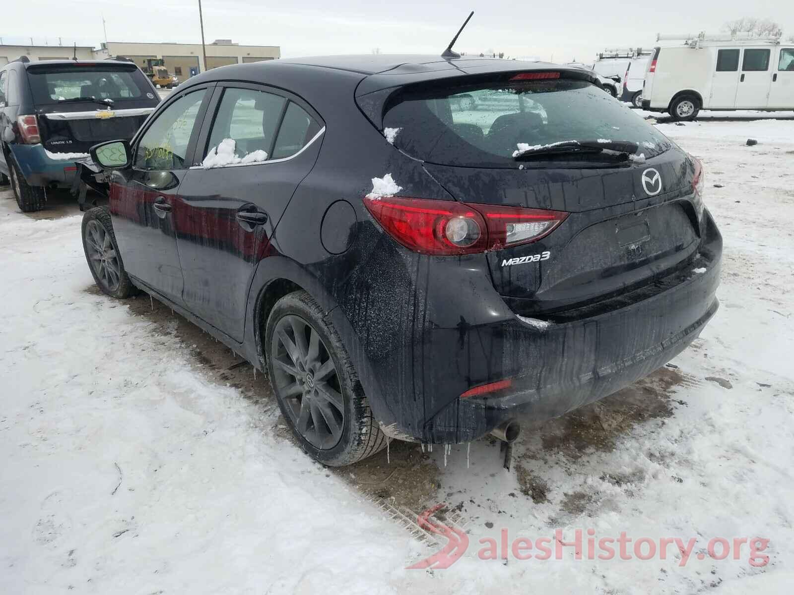 3MZBN1L39JM182556 2018 MAZDA 3