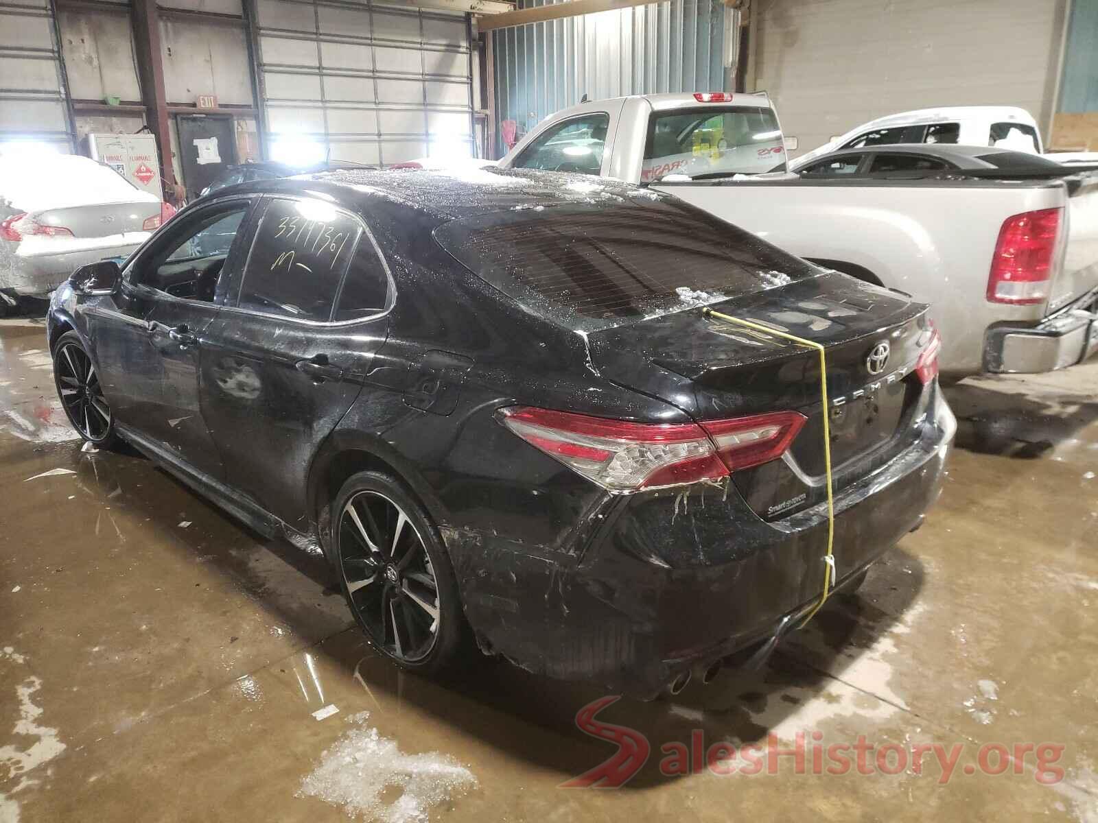 4T1B61HK5JU008913 2018 TOYOTA CAMRY