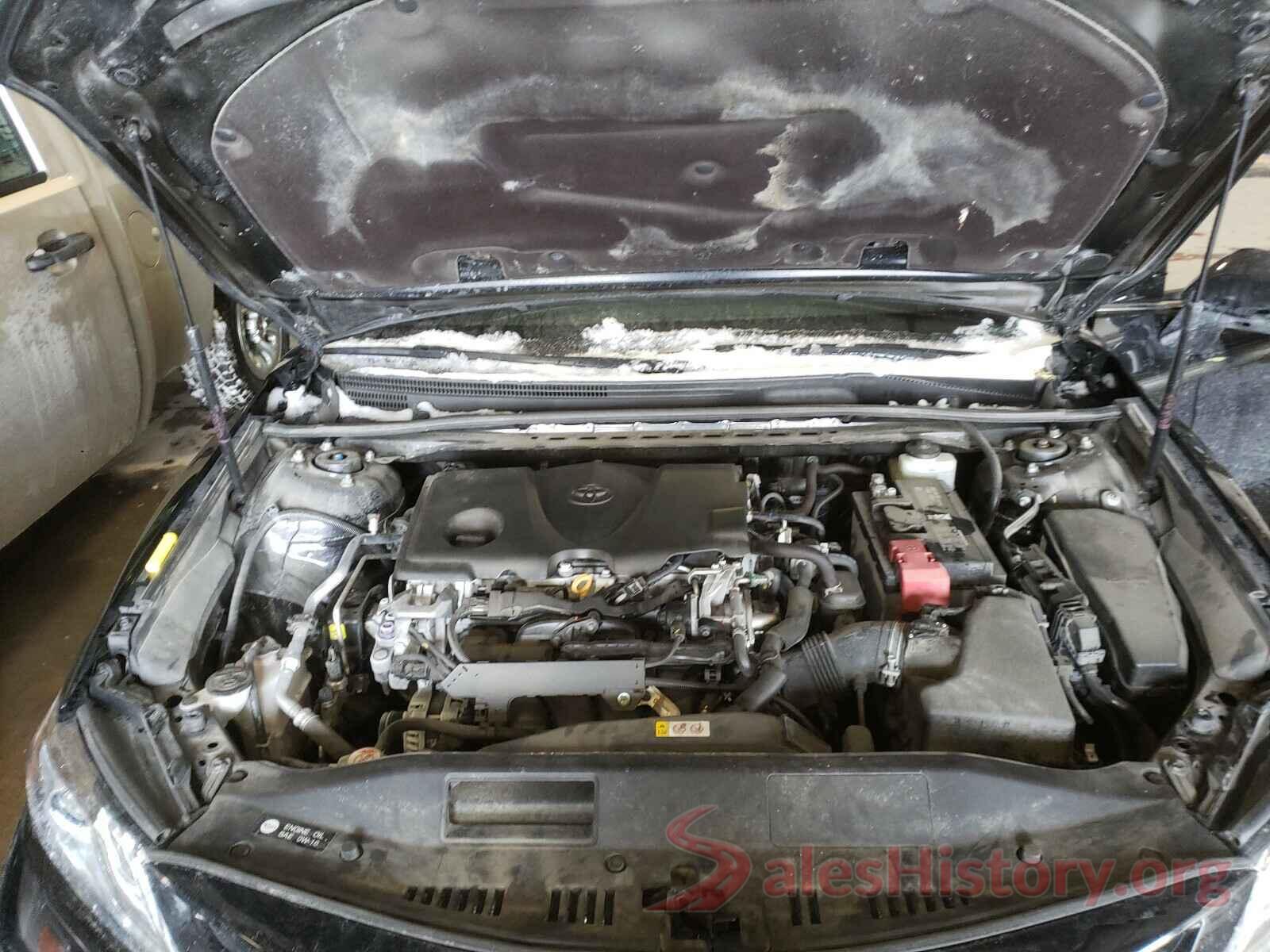 4T1B61HK5JU008913 2018 TOYOTA CAMRY