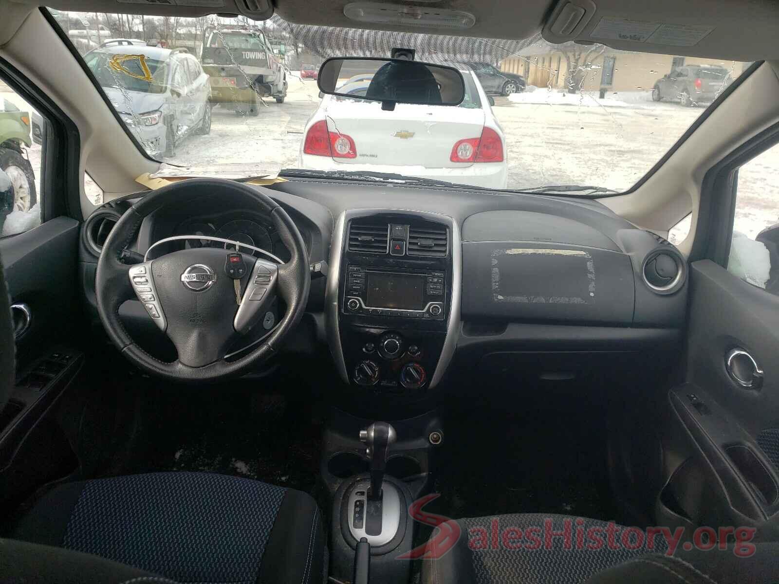 3N1CE2CP7JL352499 2018 NISSAN VERSA