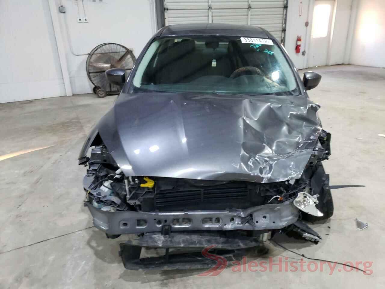 1FADP3F2XJL237267 2018 FORD FOCUS