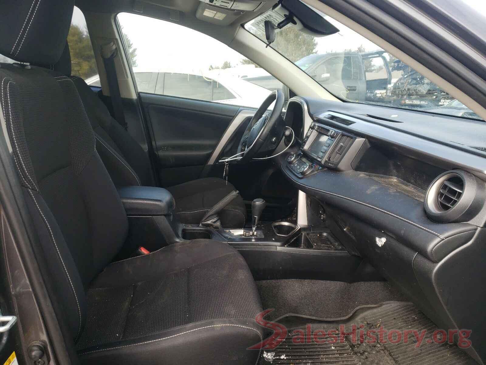 JTMRFREVXHJ121705 2017 TOYOTA RAV4