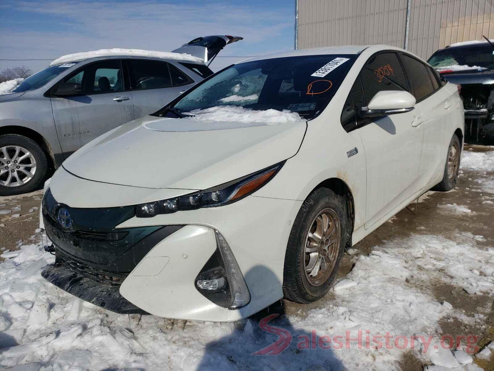 JTDKARFPXJ3072693 2018 TOYOTA PRIUS