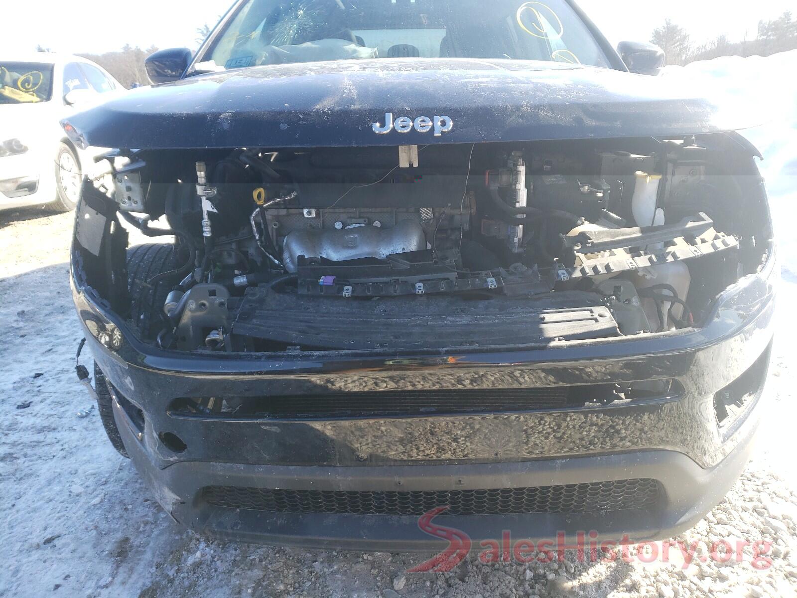 3C4NJDBB0JT485818 2018 JEEP COMPASS