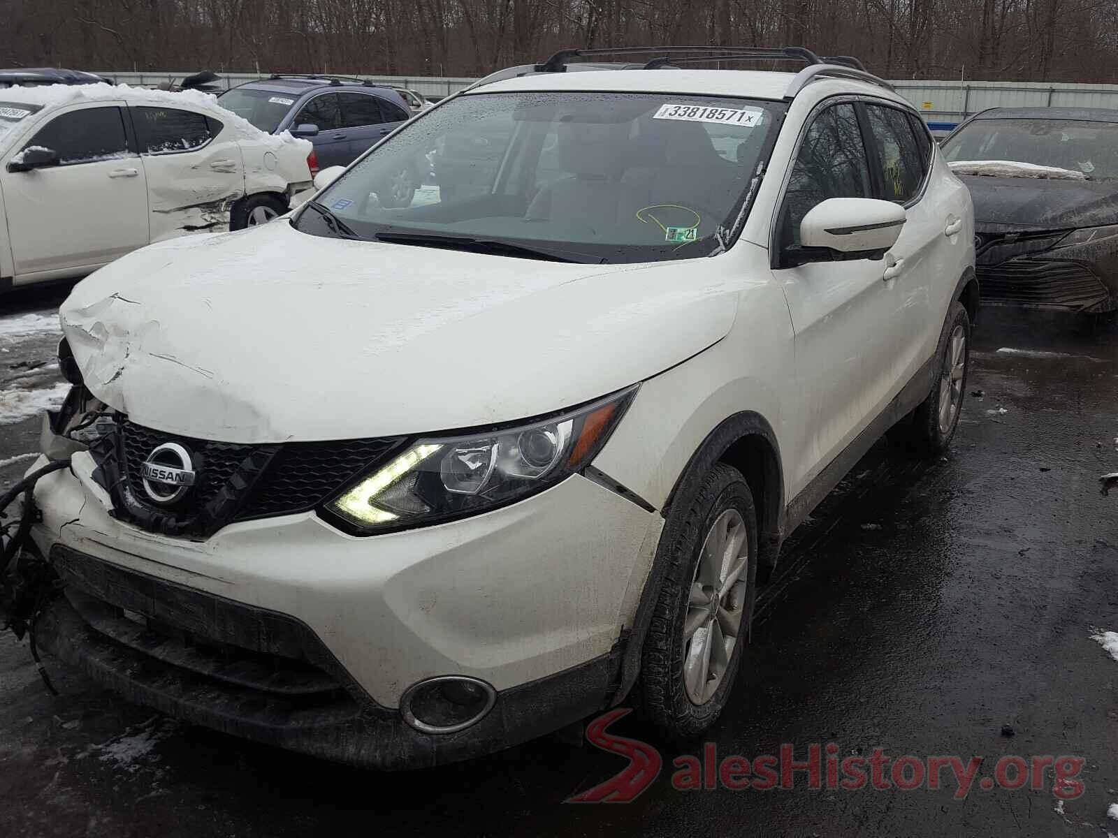 JN1BJ1CR9JW205226 2018 NISSAN ROGUE