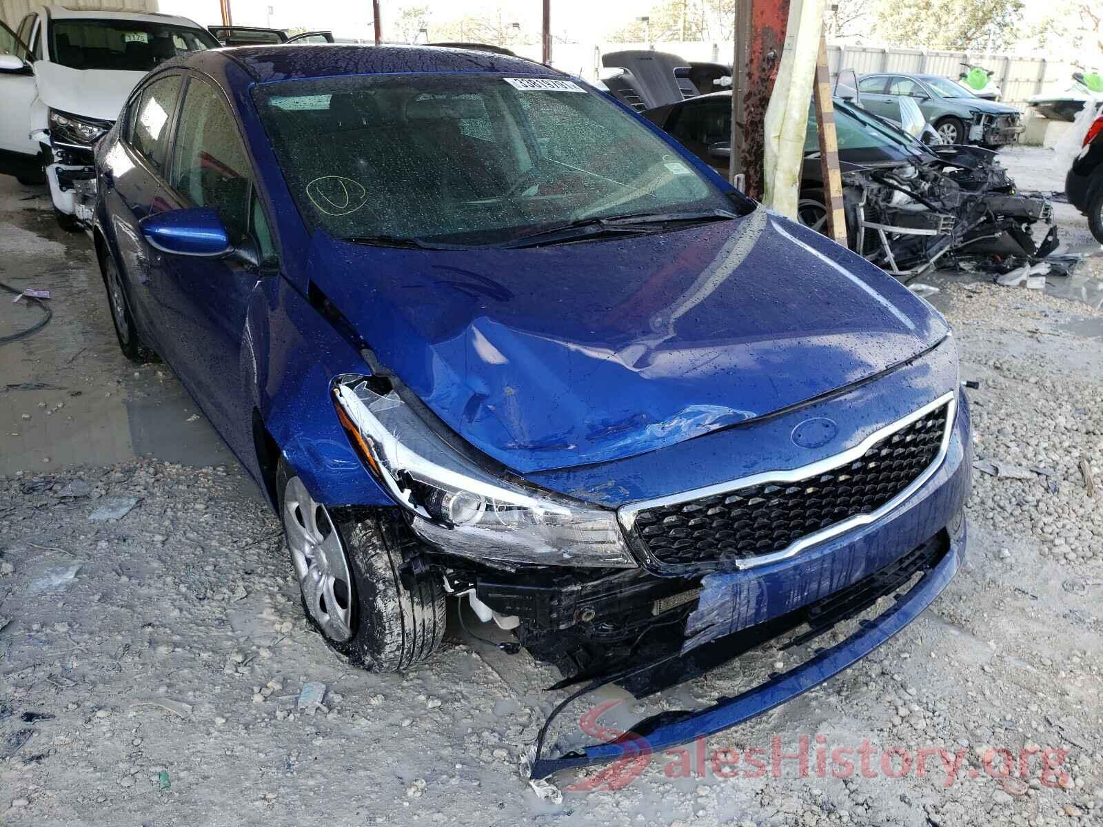 3KPFK4A78HE063311 2017 KIA FORTE