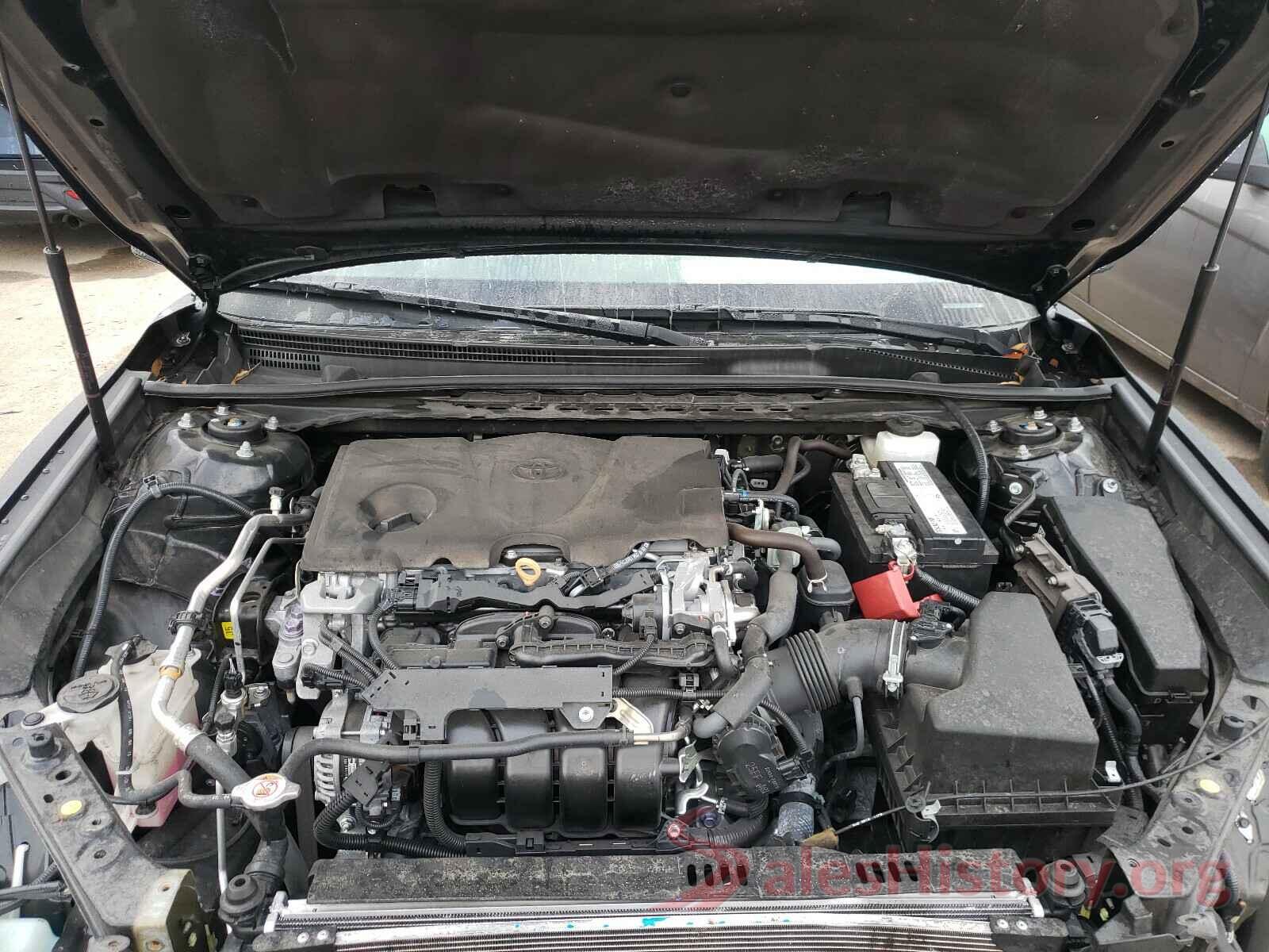 4T1B11HK5KU710438 2019 TOYOTA CAMRY