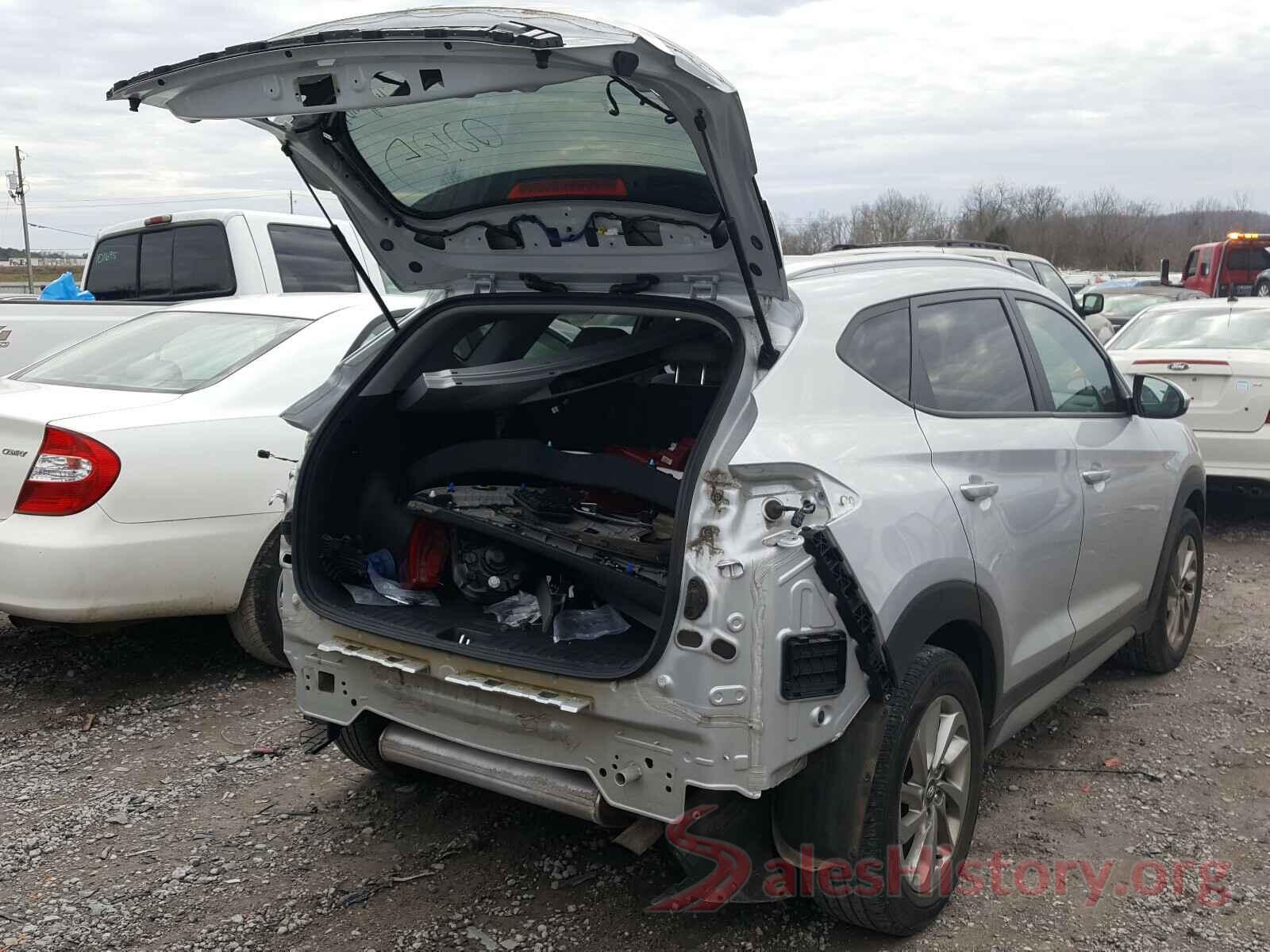 KM8J33A42JU680195 2018 HYUNDAI TUCSON