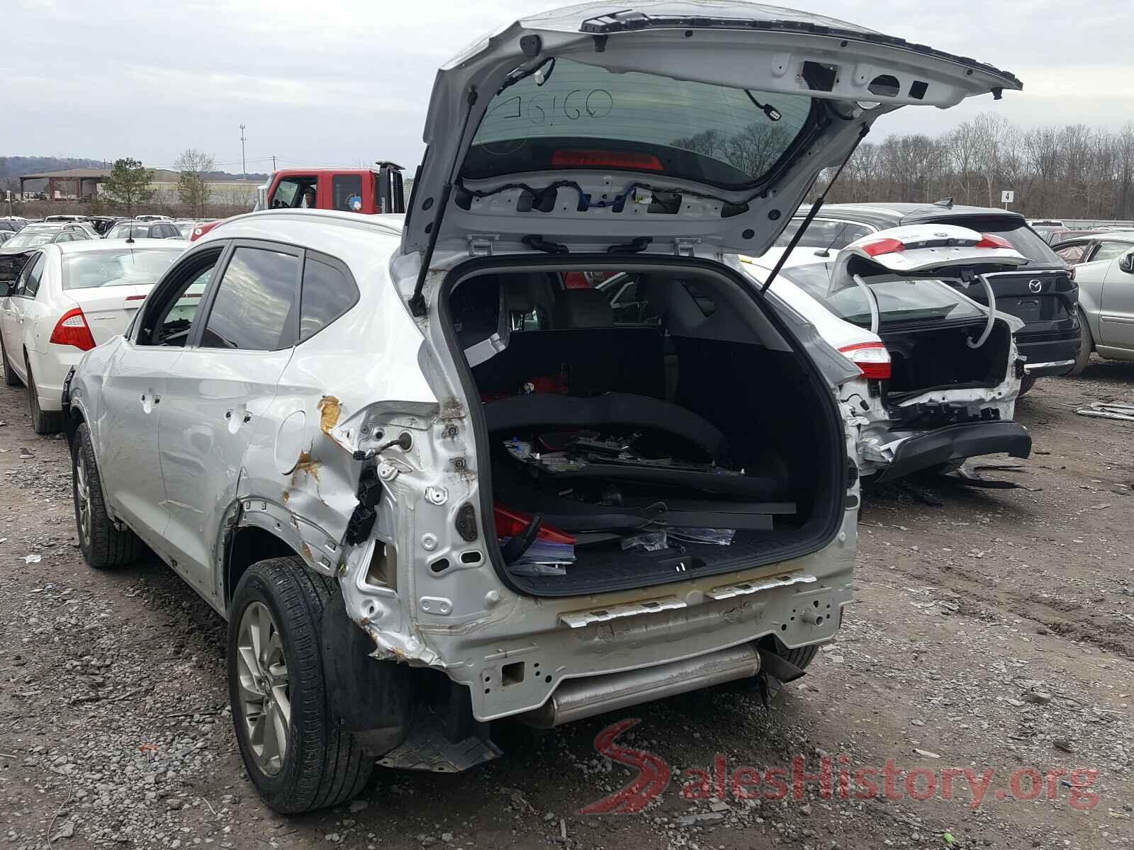 KM8J33A42JU680195 2018 HYUNDAI TUCSON