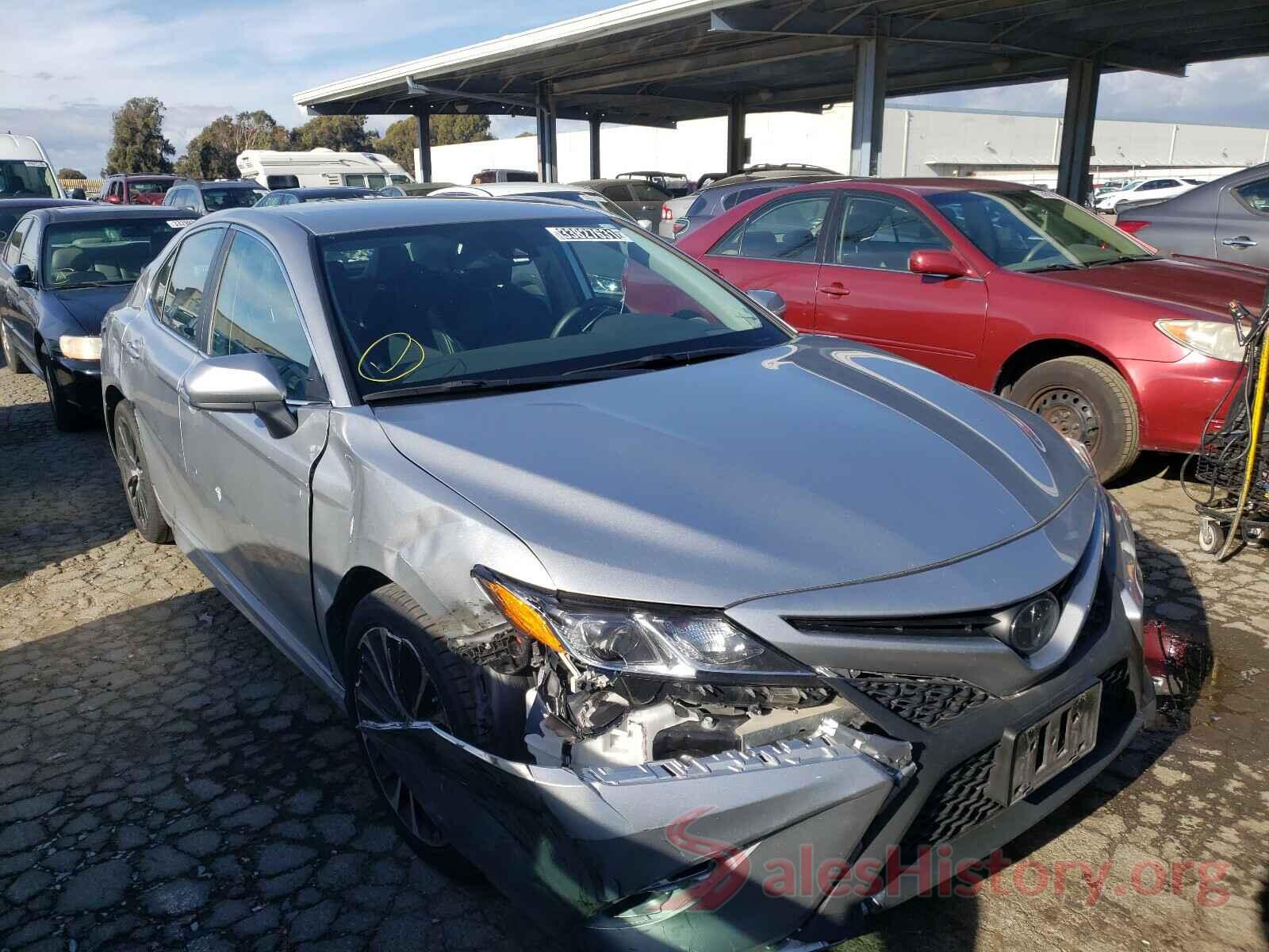 4T1G11AK4LU913032 2020 TOYOTA CAMRY