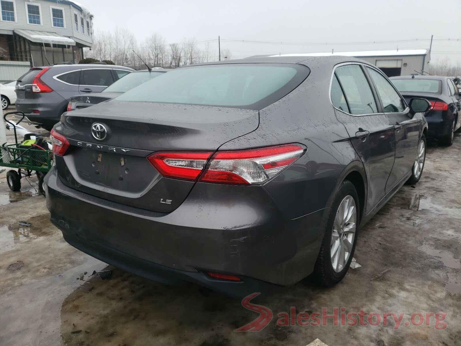 4T1B11HK0JU506337 2018 TOYOTA CAMRY