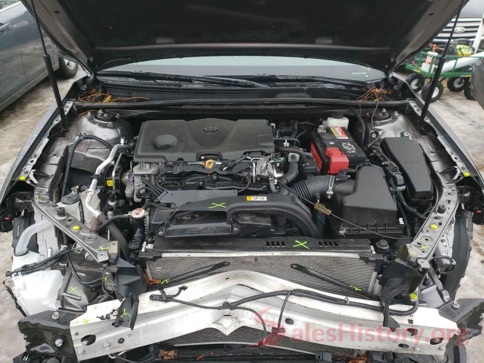 4T1B11HK0JU506337 2018 TOYOTA CAMRY