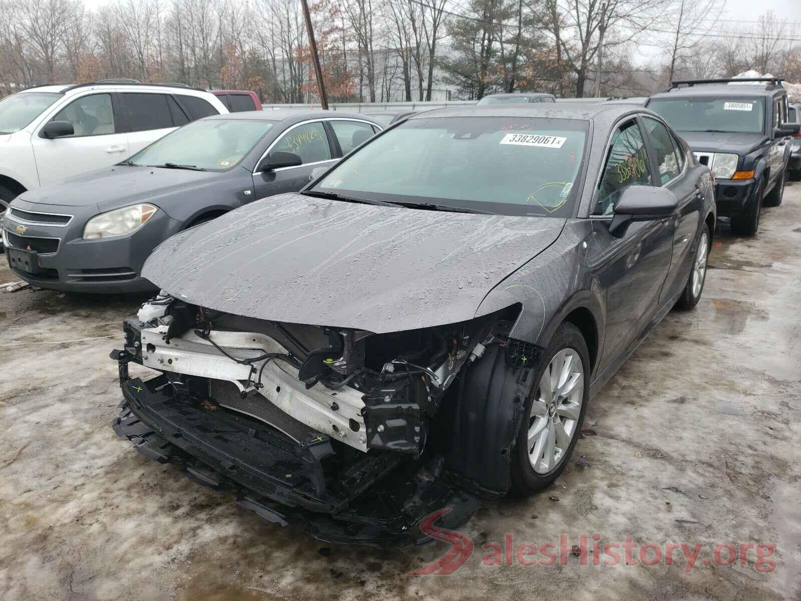 4T1B11HK0JU506337 2018 TOYOTA CAMRY