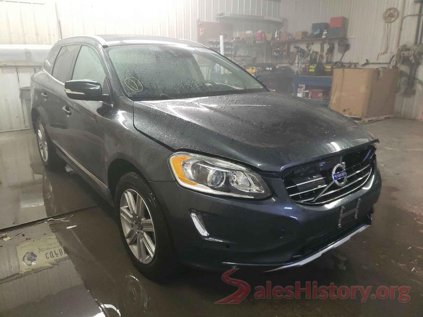 YV4902RMXG2810028 2016 VOLVO XC60