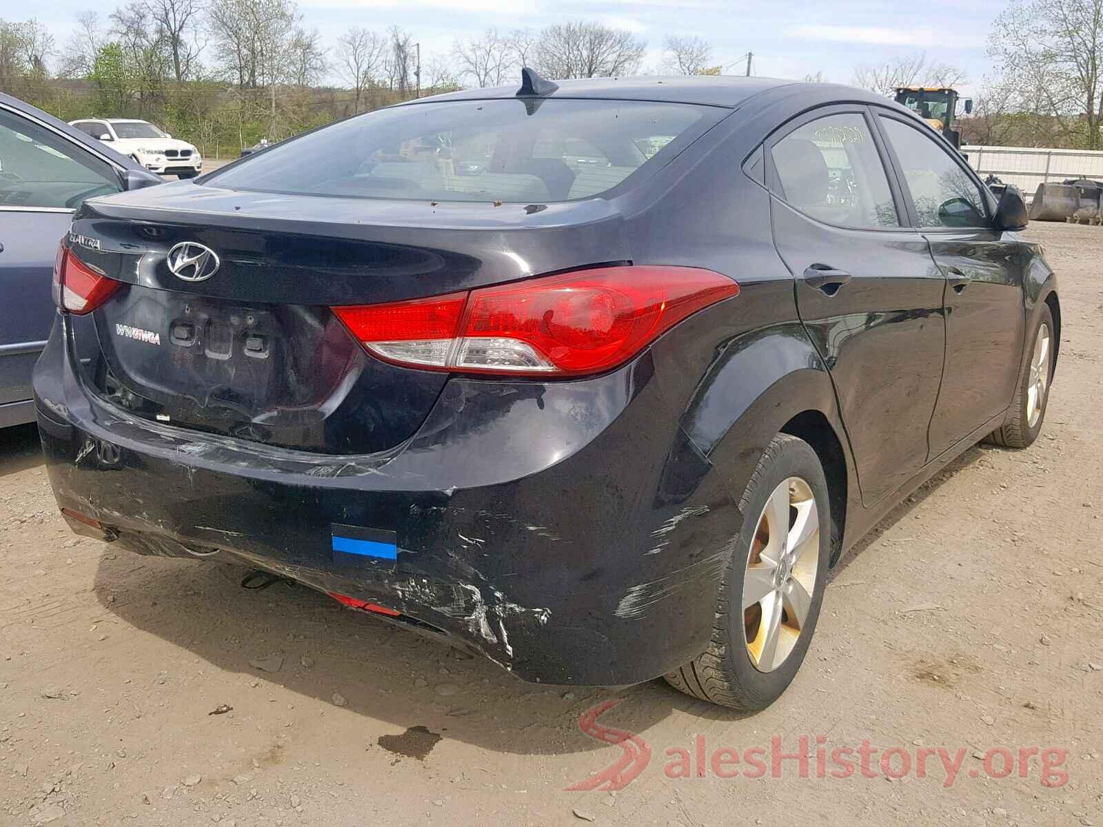 KMHDH4AE3DU587834 2013 HYUNDAI ELANTRA