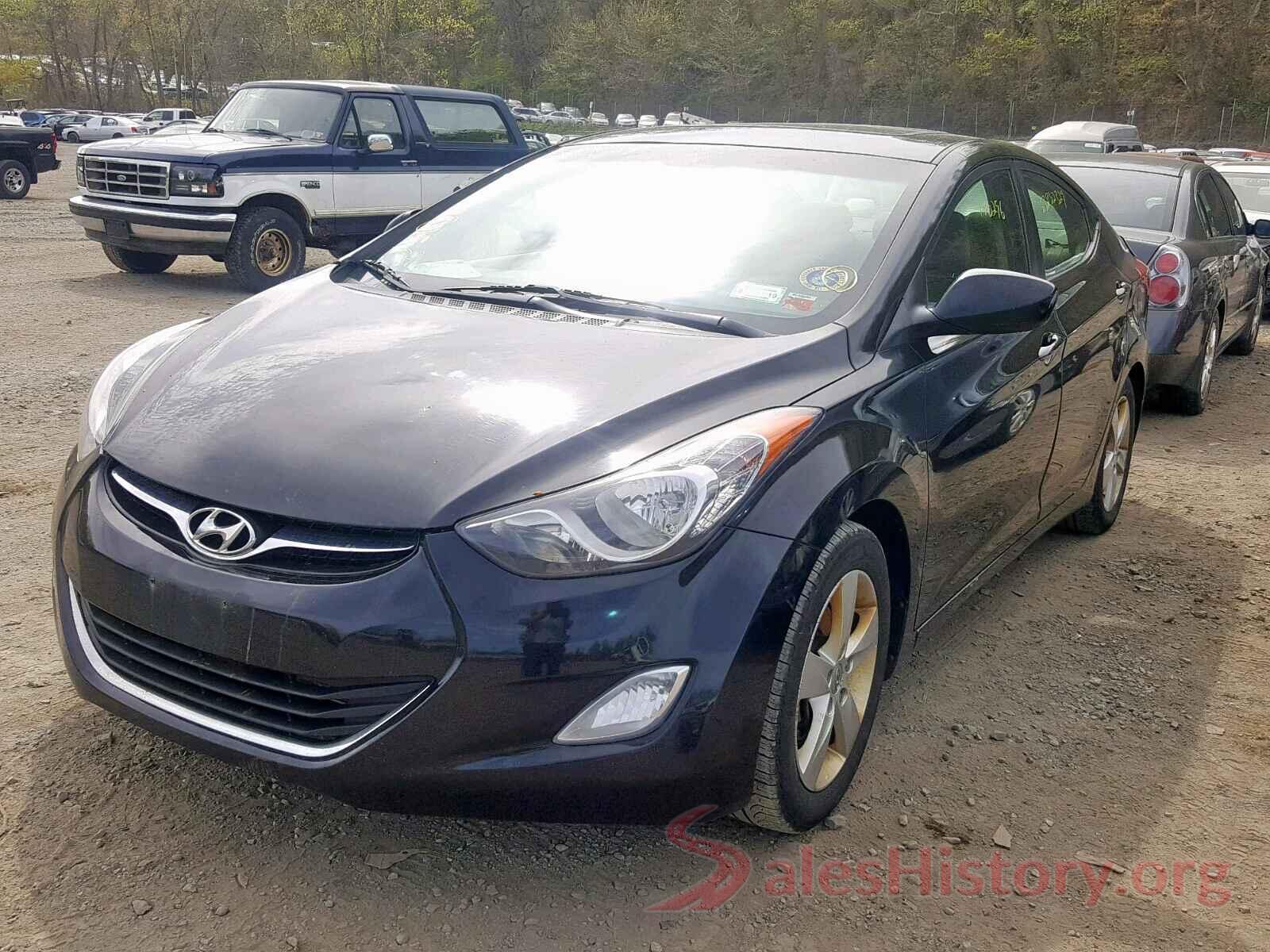 KMHDH4AE3DU587834 2013 HYUNDAI ELANTRA