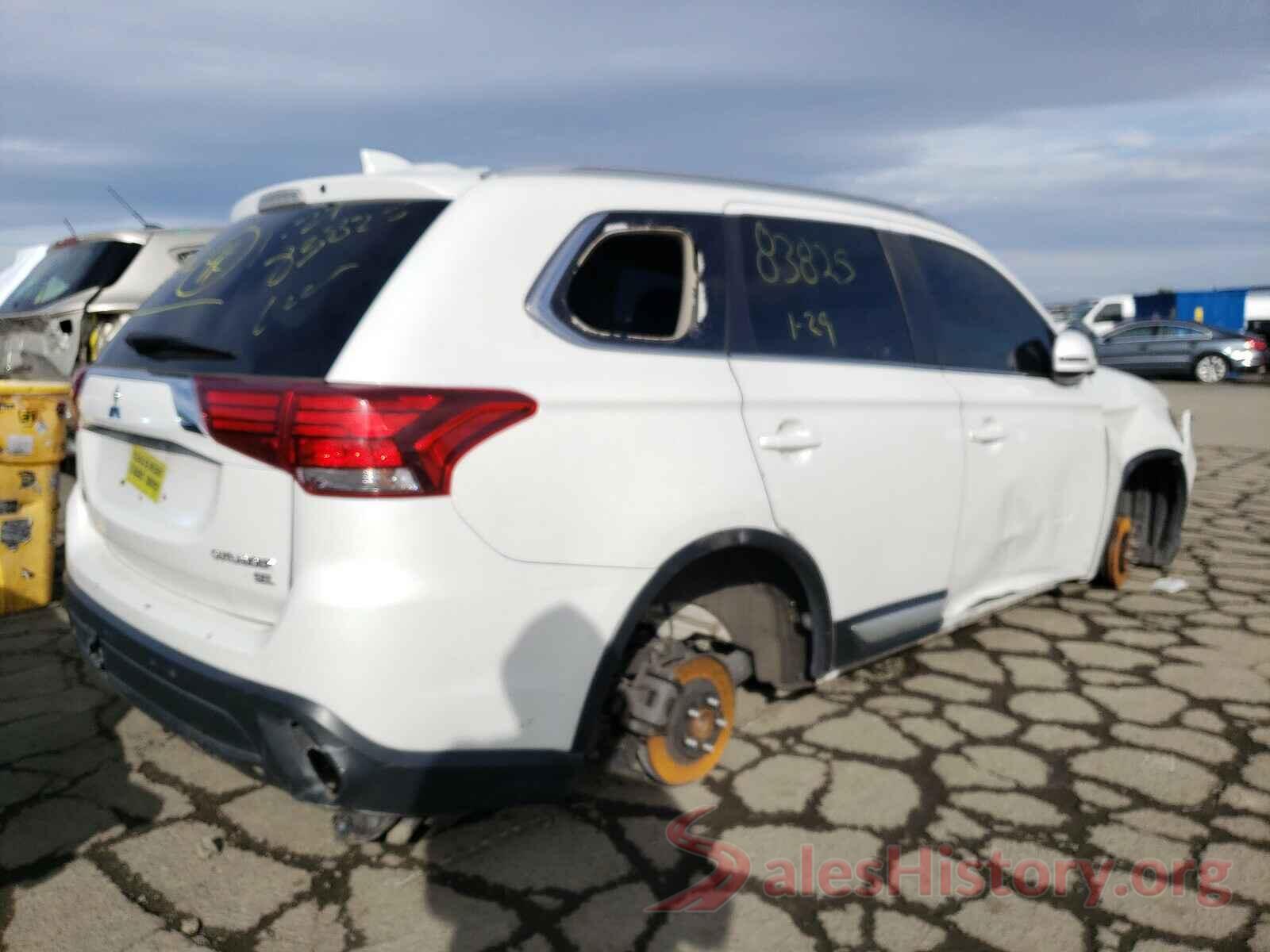 JA4AD3A30HZ035187 2017 MITSUBISHI OUTLANDER