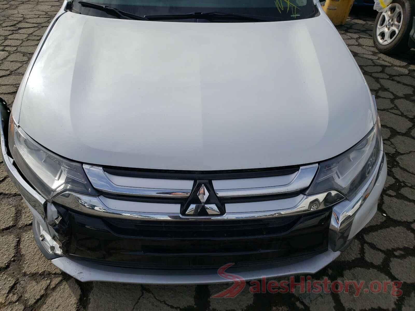 JA4AD3A30HZ035187 2017 MITSUBISHI OUTLANDER