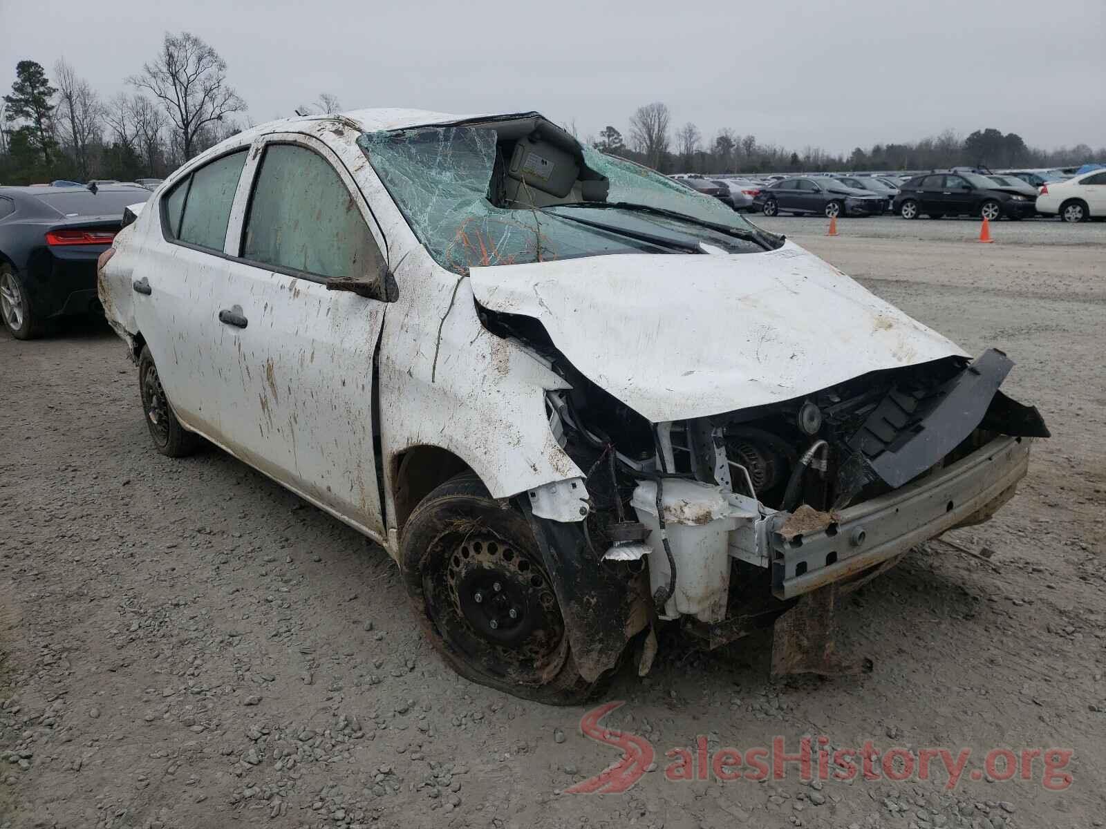 3N1CN7AP8HL842668 2017 NISSAN VERSA