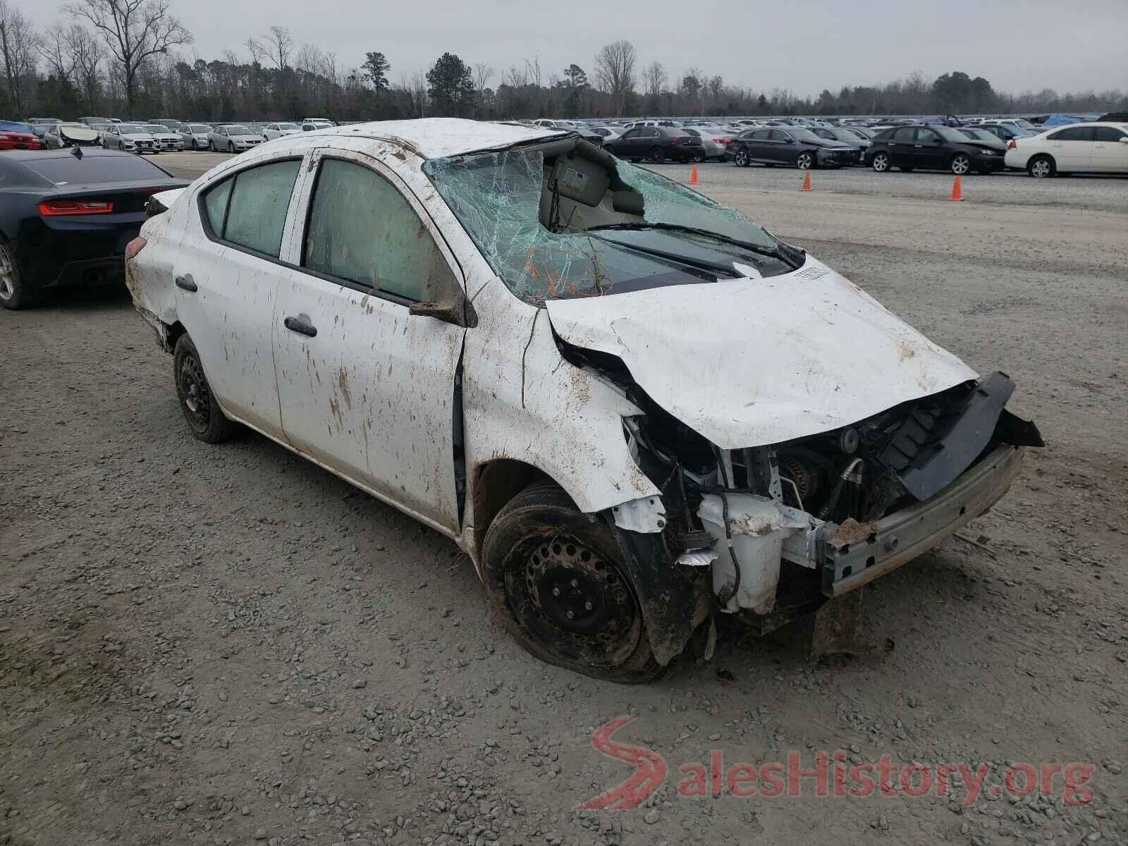 3N1CN7AP8HL842668 2017 NISSAN VERSA