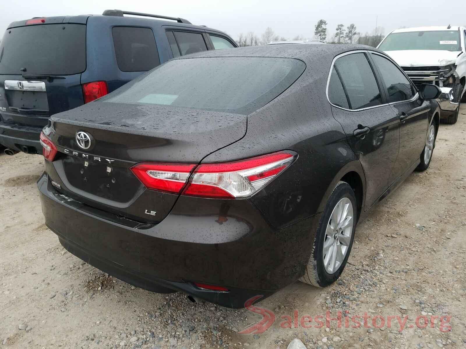 4T1B11HK1JU100602 2018 TOYOTA CAMRY