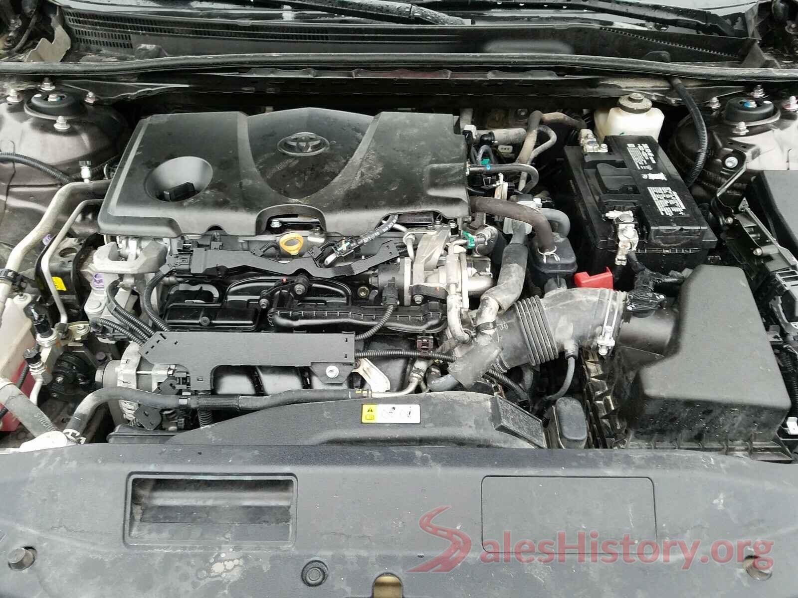 4T1B11HK1JU100602 2018 TOYOTA CAMRY