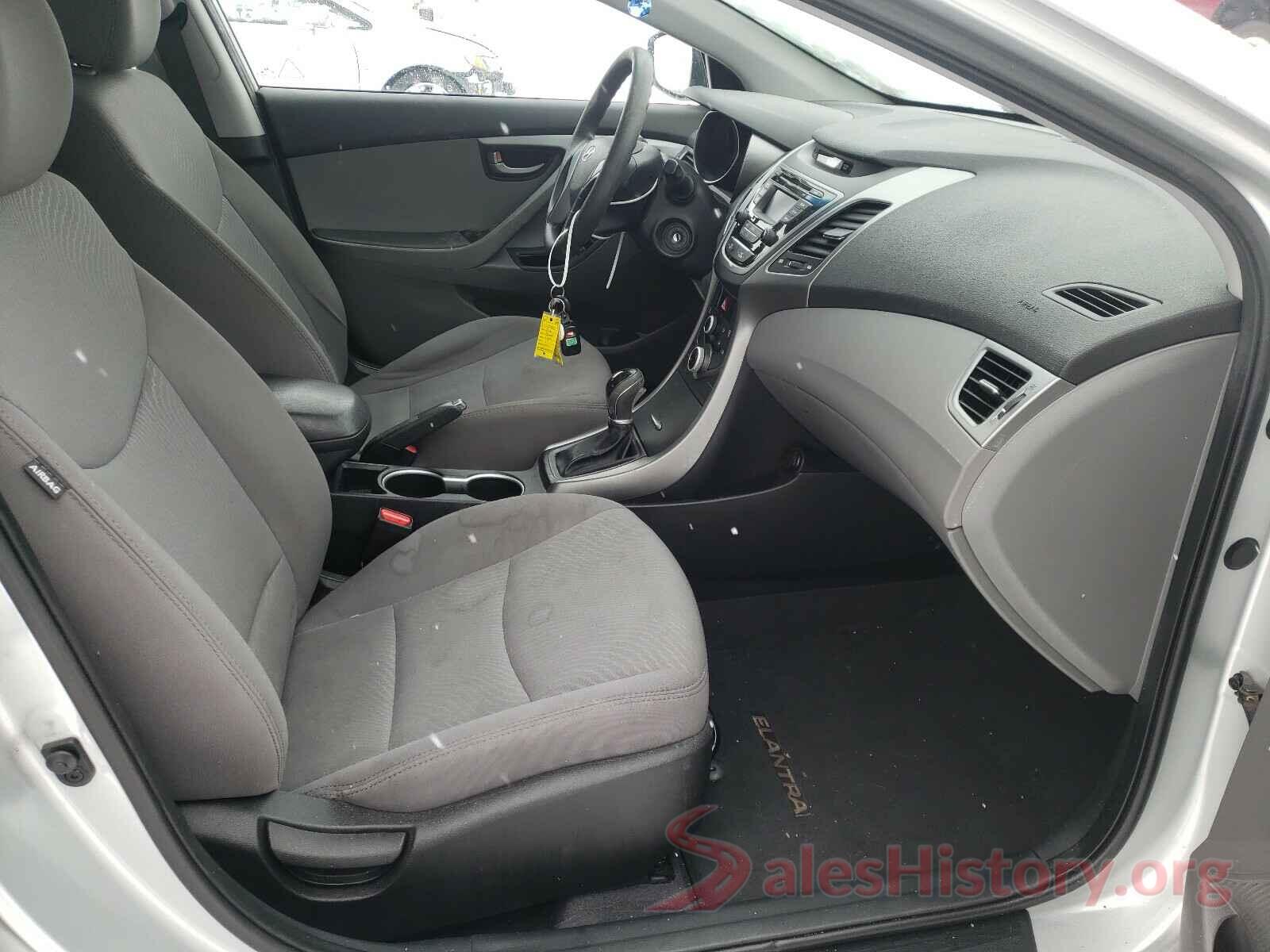 5NPDH4AE6GH733307 2016 HYUNDAI ELANTRA