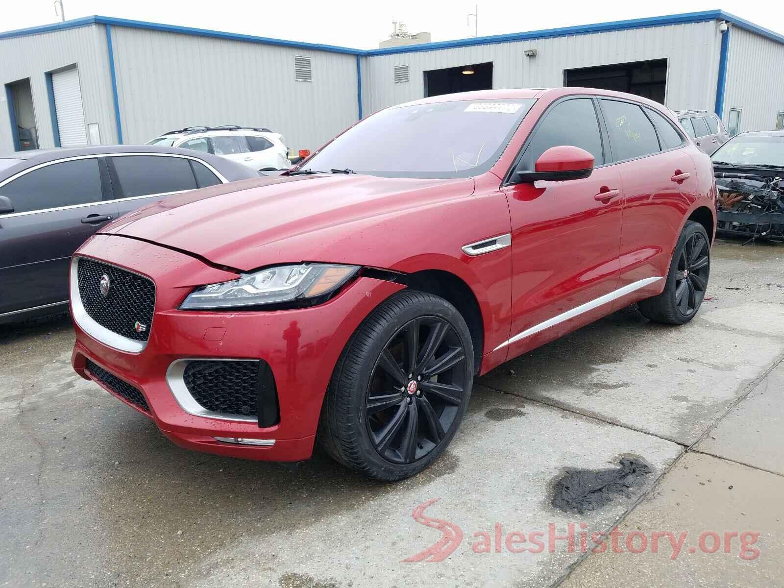 SADCJ2BV8HA066076 2017 JAGUAR F-PACE