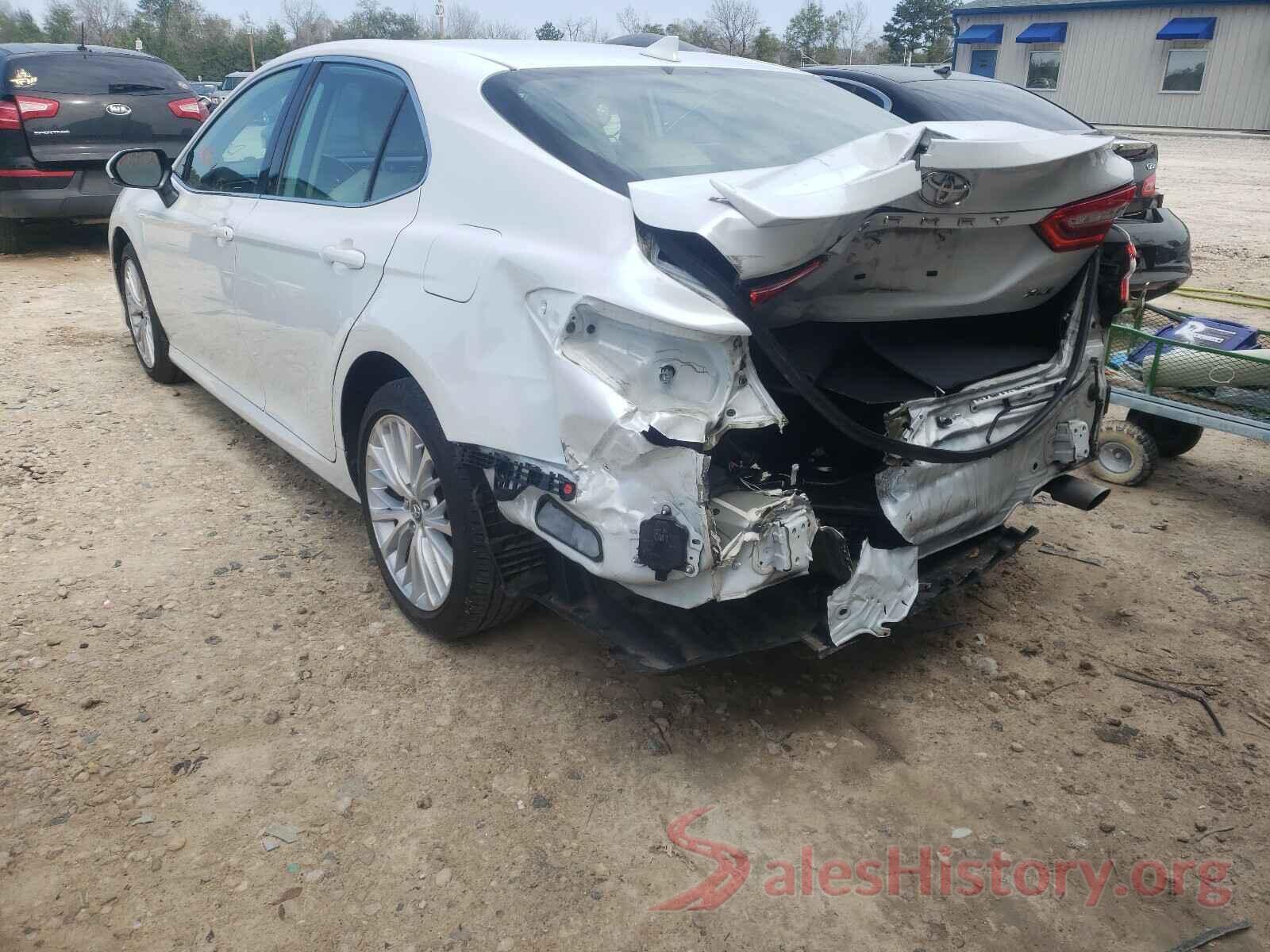 4T1B11HK3KU694000 2019 TOYOTA CAMRY