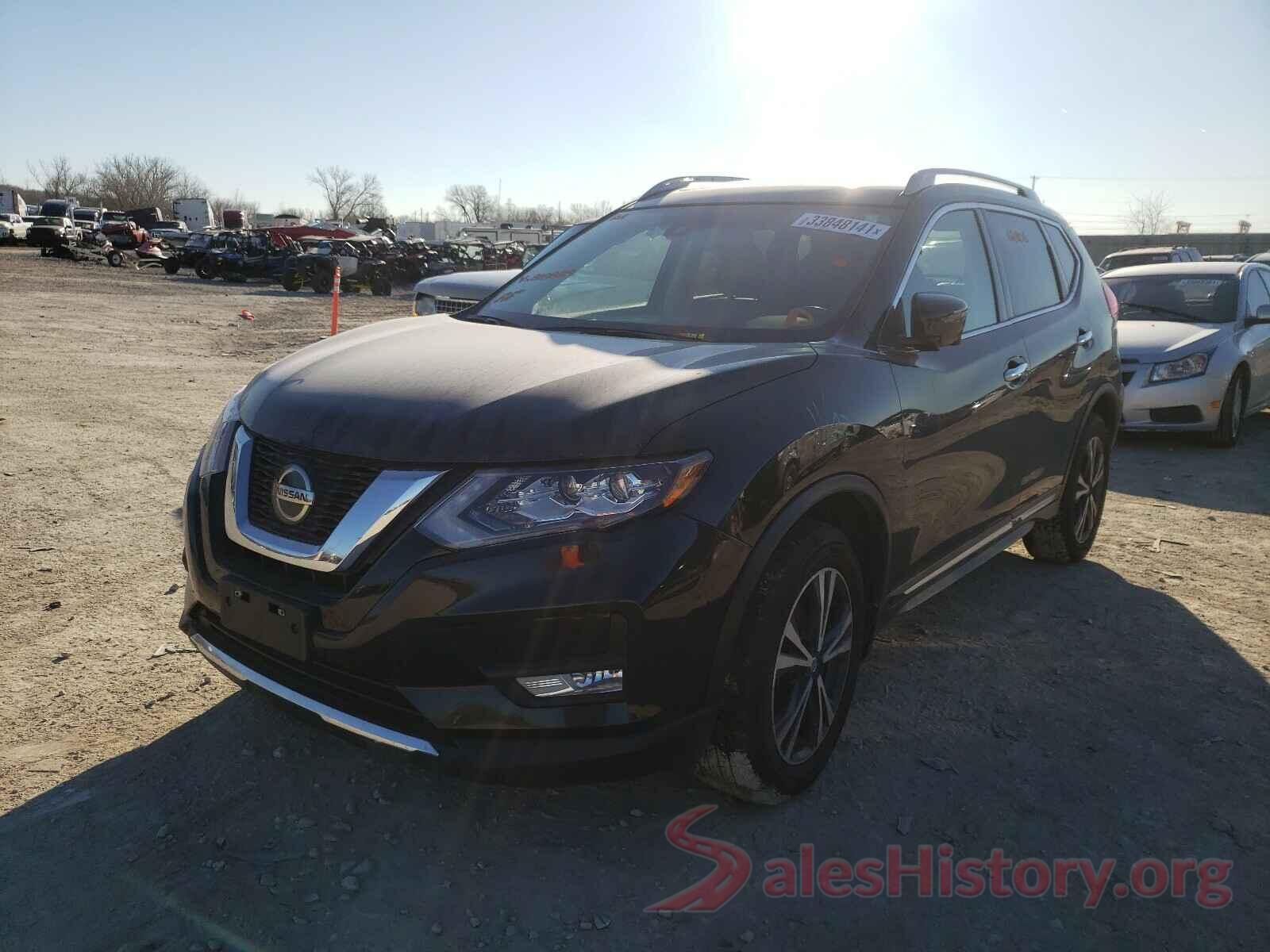 5N1AT2MV1JC818829 2018 NISSAN ROGUE