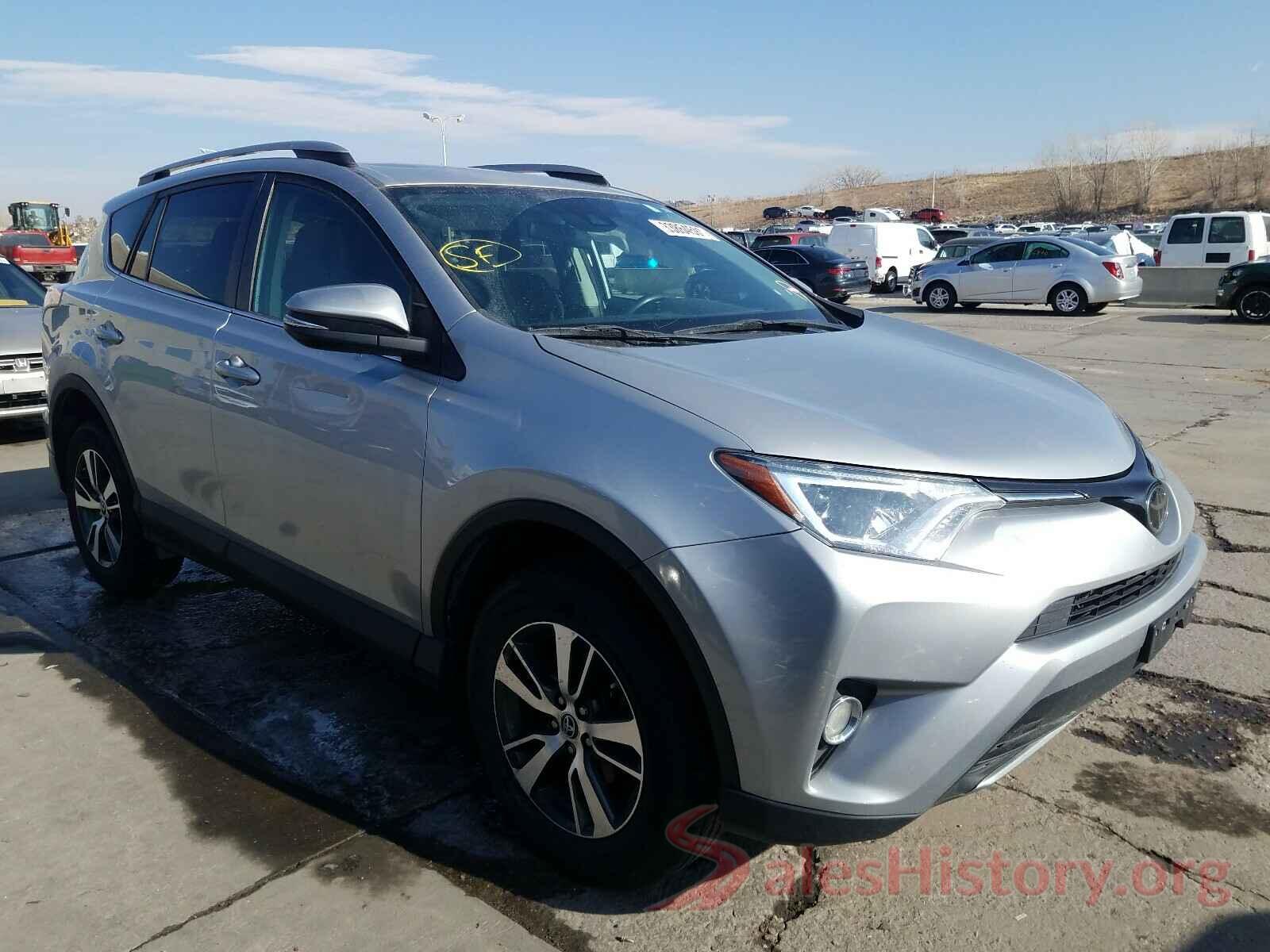 2T3RFREV6JW795454 2018 TOYOTA RAV4