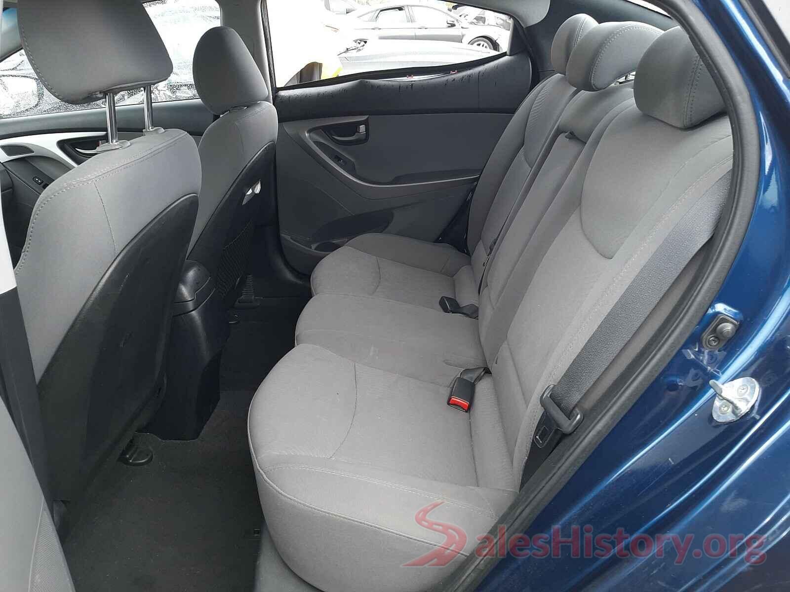 5NPDH4AE0GH757571 2016 HYUNDAI ELANTRA