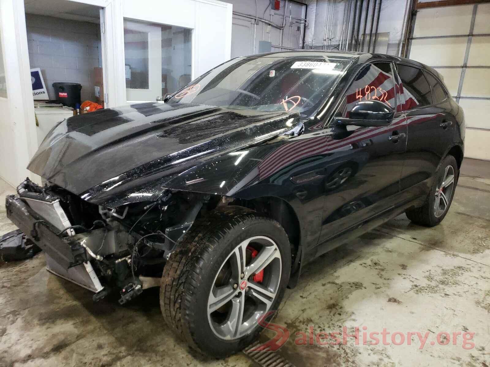 SADCM2BVXHA077667 2017 JAGUAR F-PACE