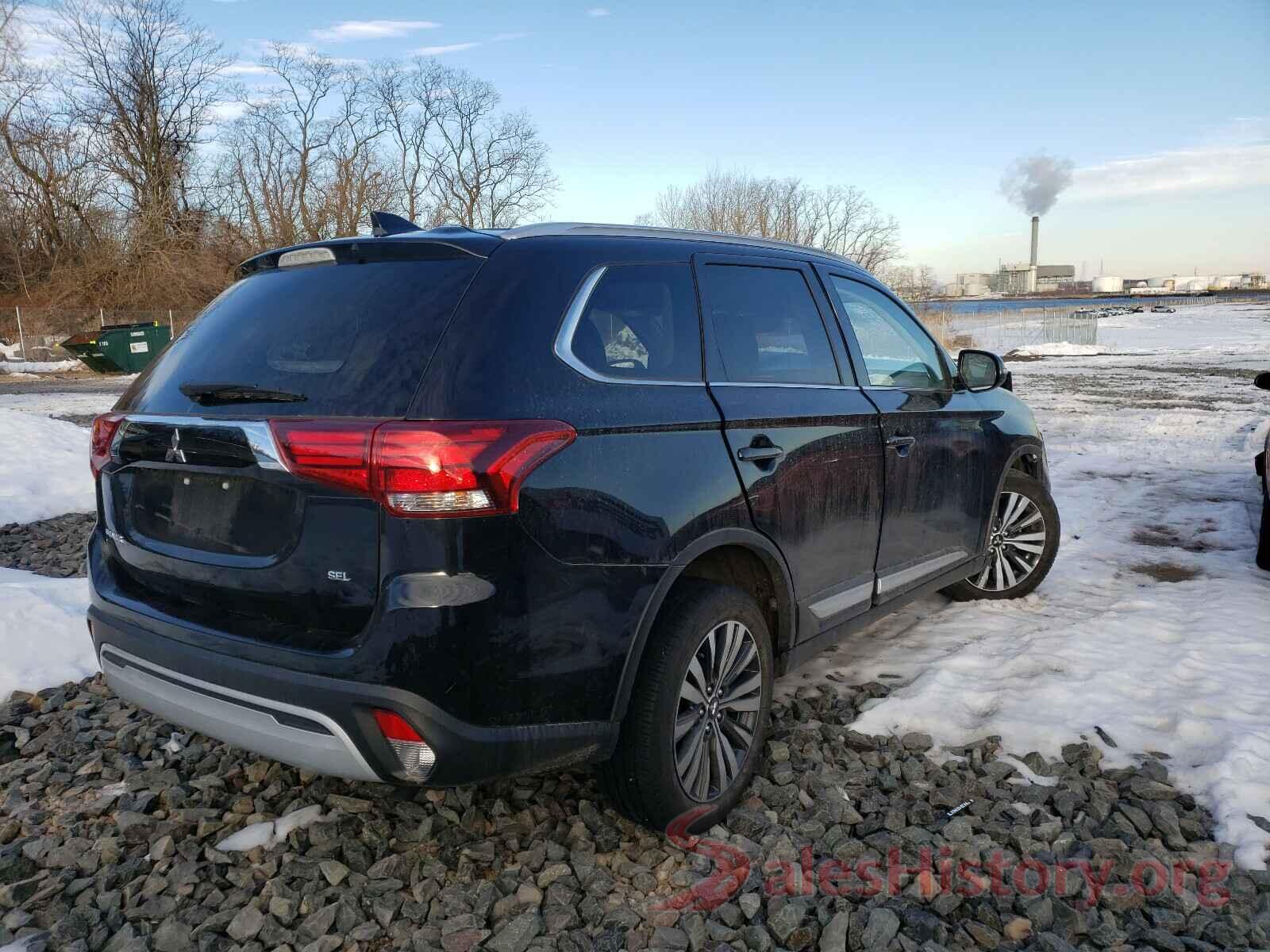 JA4AD3A36LZ032562 2020 MITSUBISHI OUTLANDER