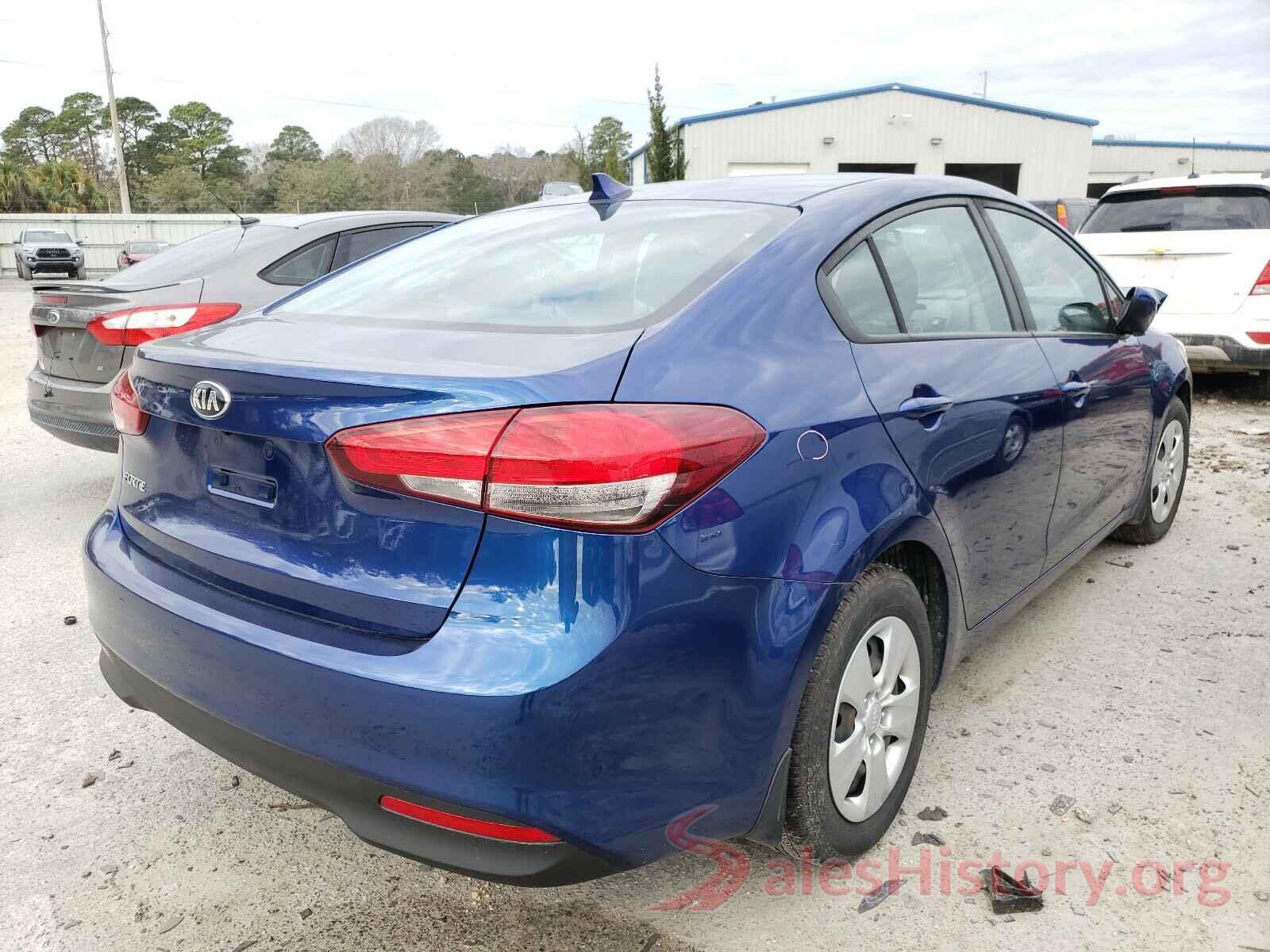 3KPFK4A79JE268061 2018 KIA FORTE