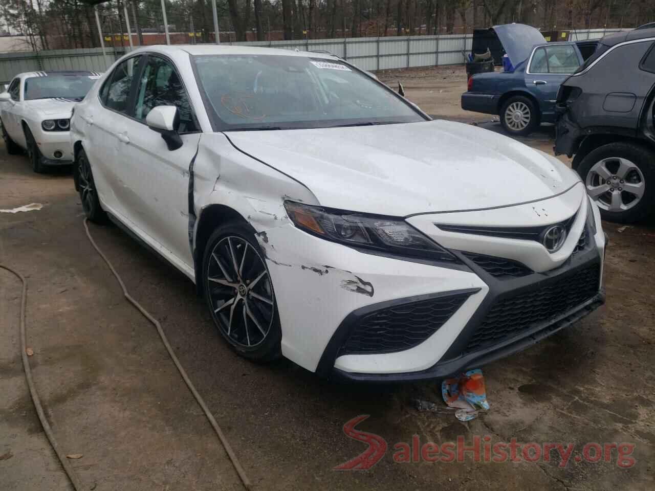 4T1G11AK5MU545753 2021 TOYOTA CAMRY