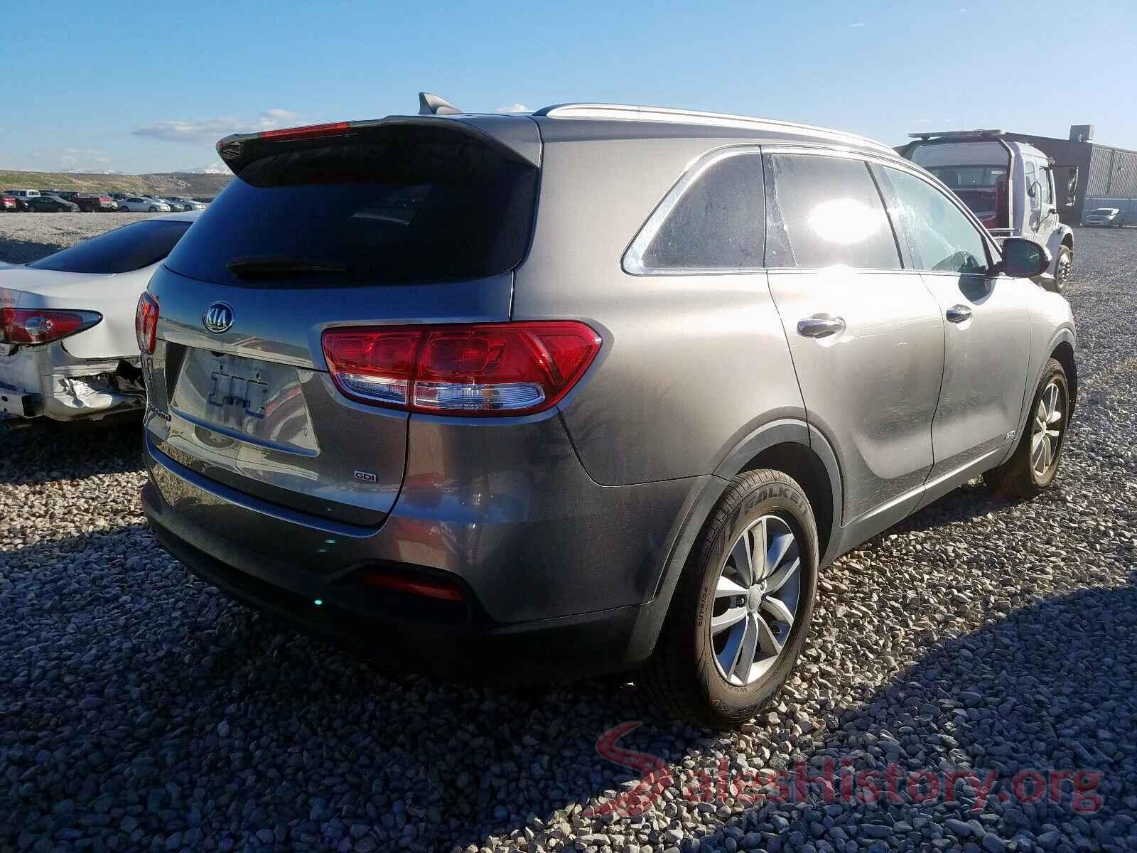 5XYPGDA30GG065185 2016 KIA SORENTO