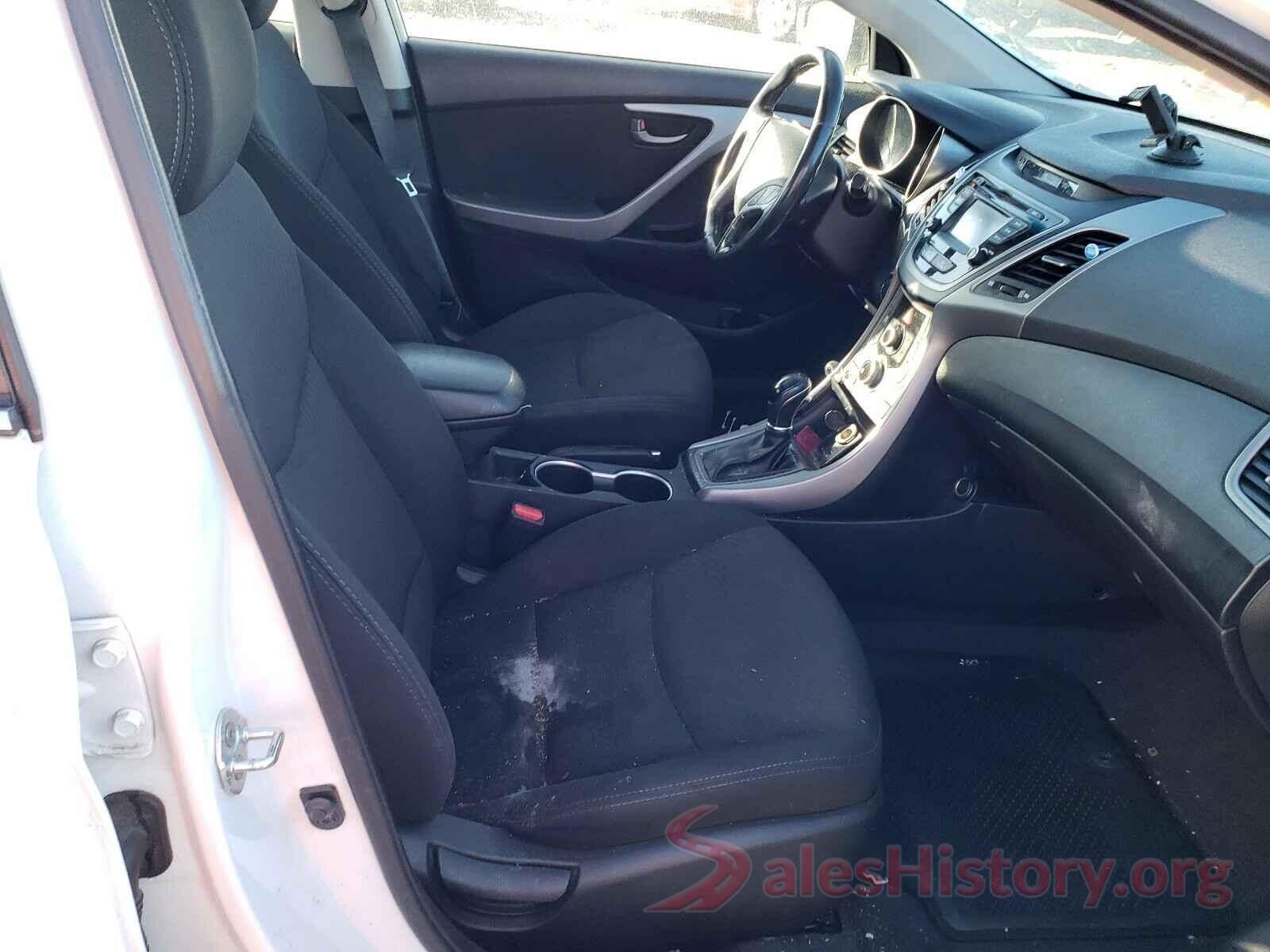 5NPDH4AE1GH781426 2016 HYUNDAI ELANTRA