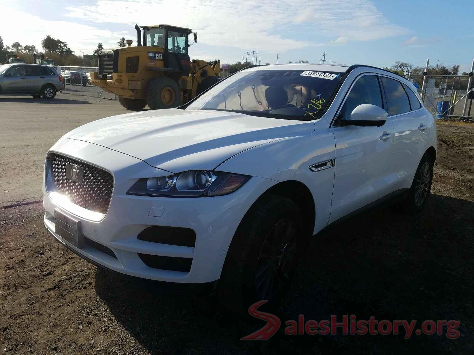 SADCK2FX7KA354946 2019 JAGUAR F-PACE