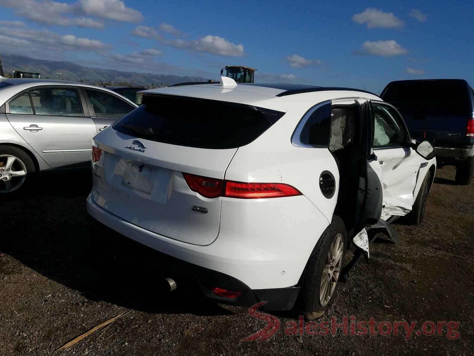 SADCK2FX7KA354946 2019 JAGUAR F-PACE