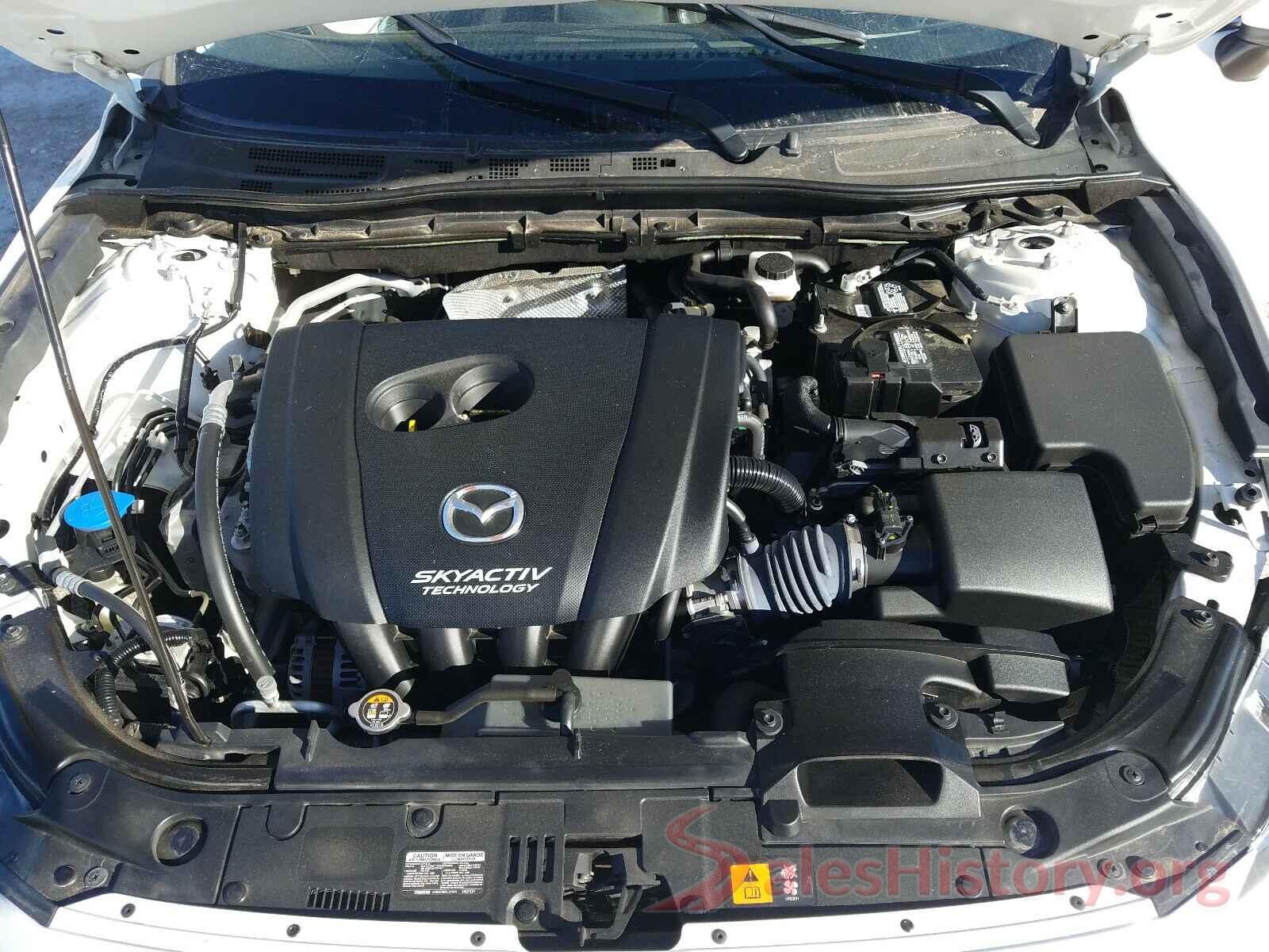 3MZBN1L33JM180429 2018 MAZDA 3