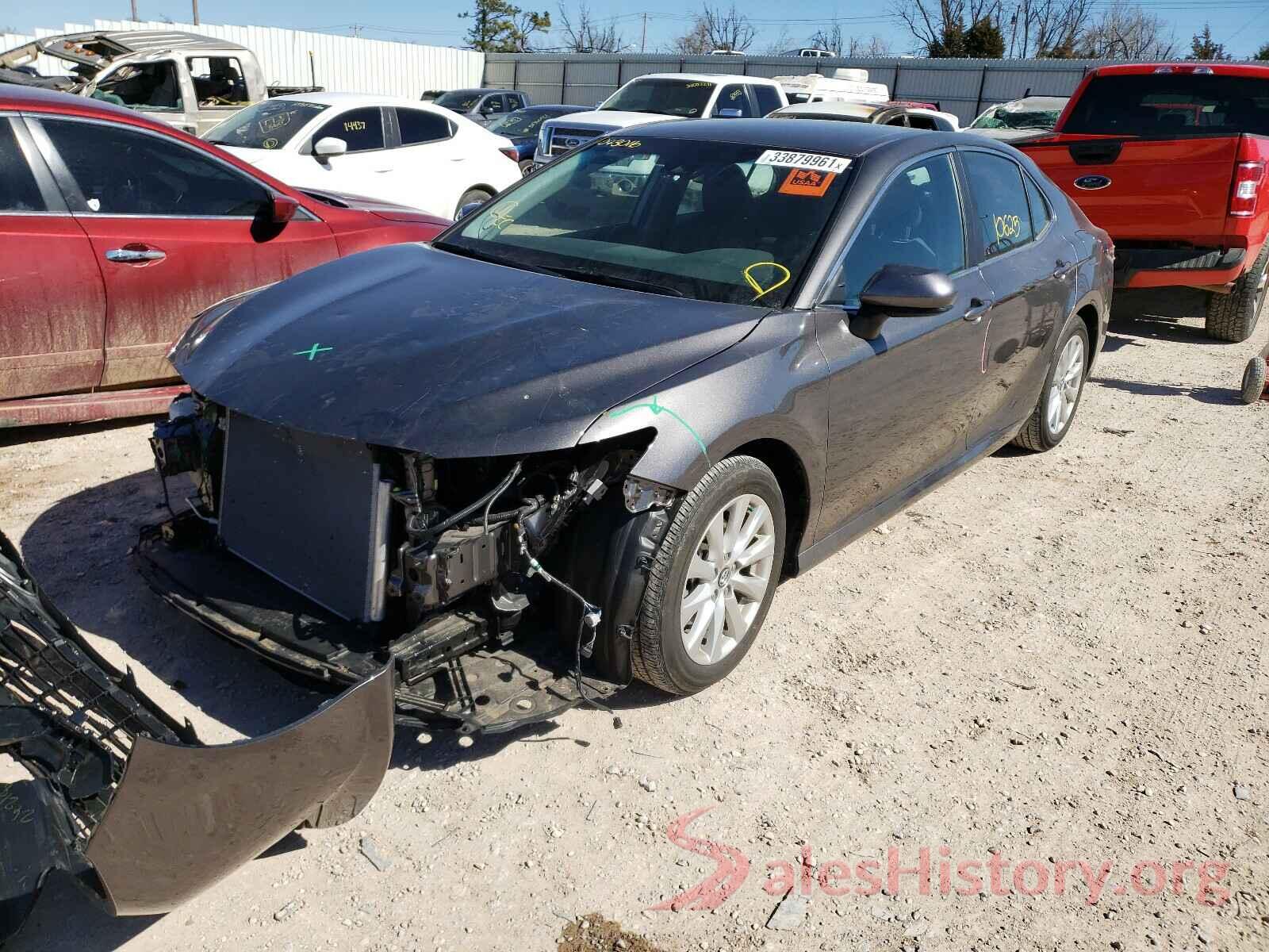 4T1B11HK9JU043016 2018 TOYOTA CAMRY